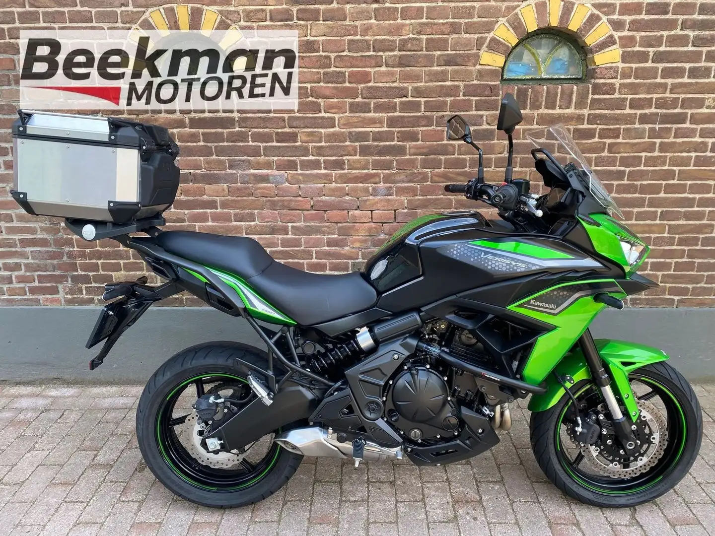 Kawasaki Versys 650 KLE Grün - 1