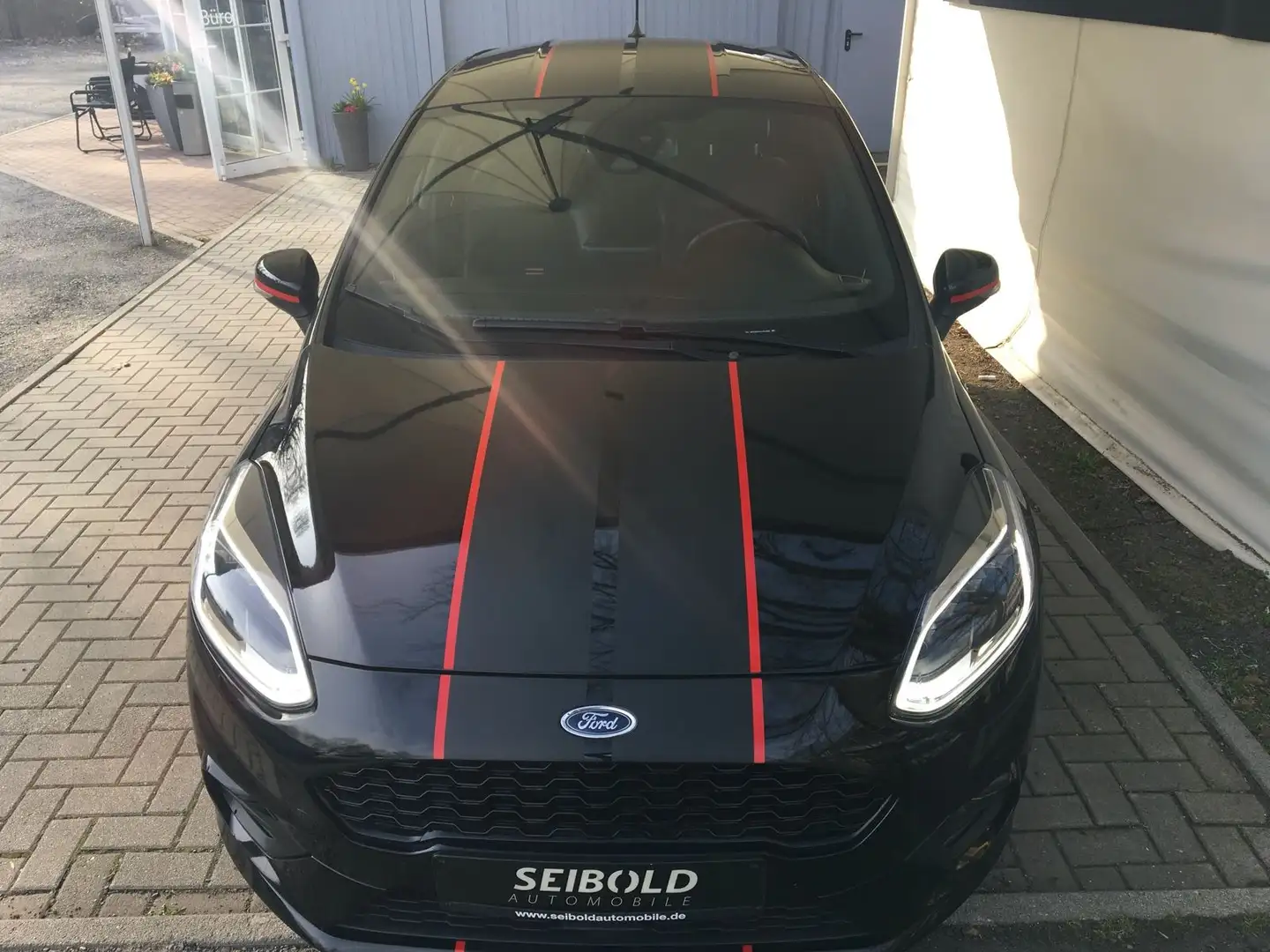 Ford Fiesta 1.0 ST-Line/1.H/LED/Navi/Apple/Shz/PDC Schwarz - 2