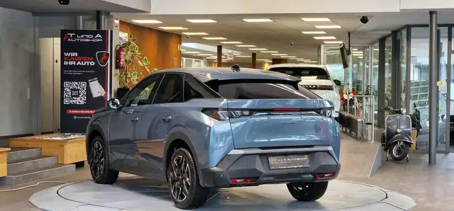 Peugeot 3008 view 6
