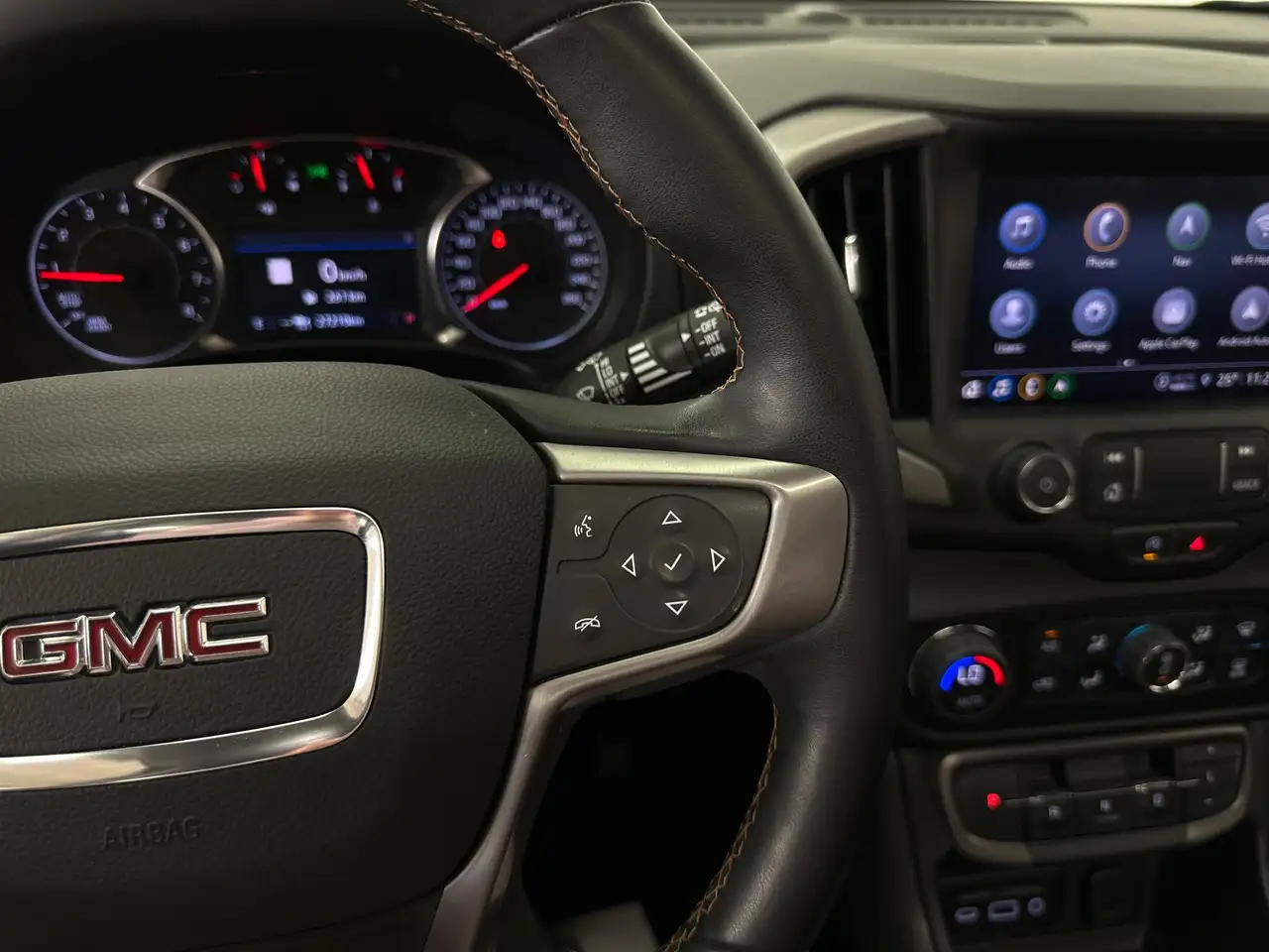 GMC Terrain снимка GMC Terrain