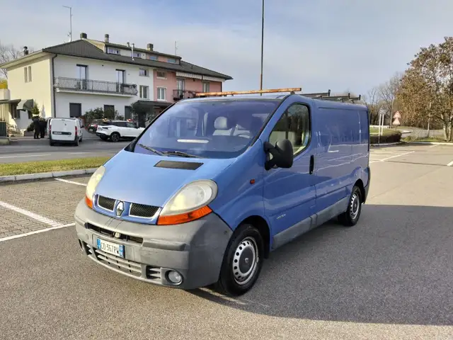 Renault Trafic Trafic T27 1.9 dCi/100CV PC-TN 3Posti
