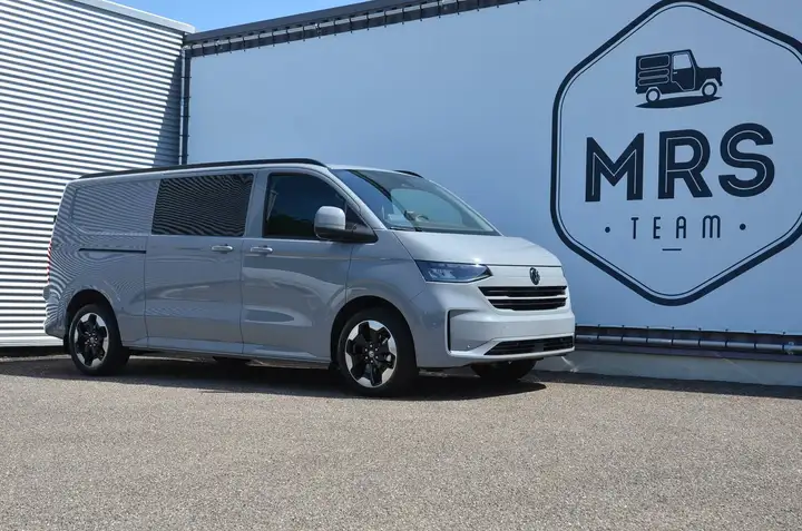 Volkswagen T7 Transporter - Dubbelcabine- ACC- 360°camera- Nieuw- 40990+BTW