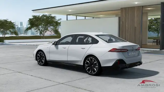 BMW 5 Series view 2