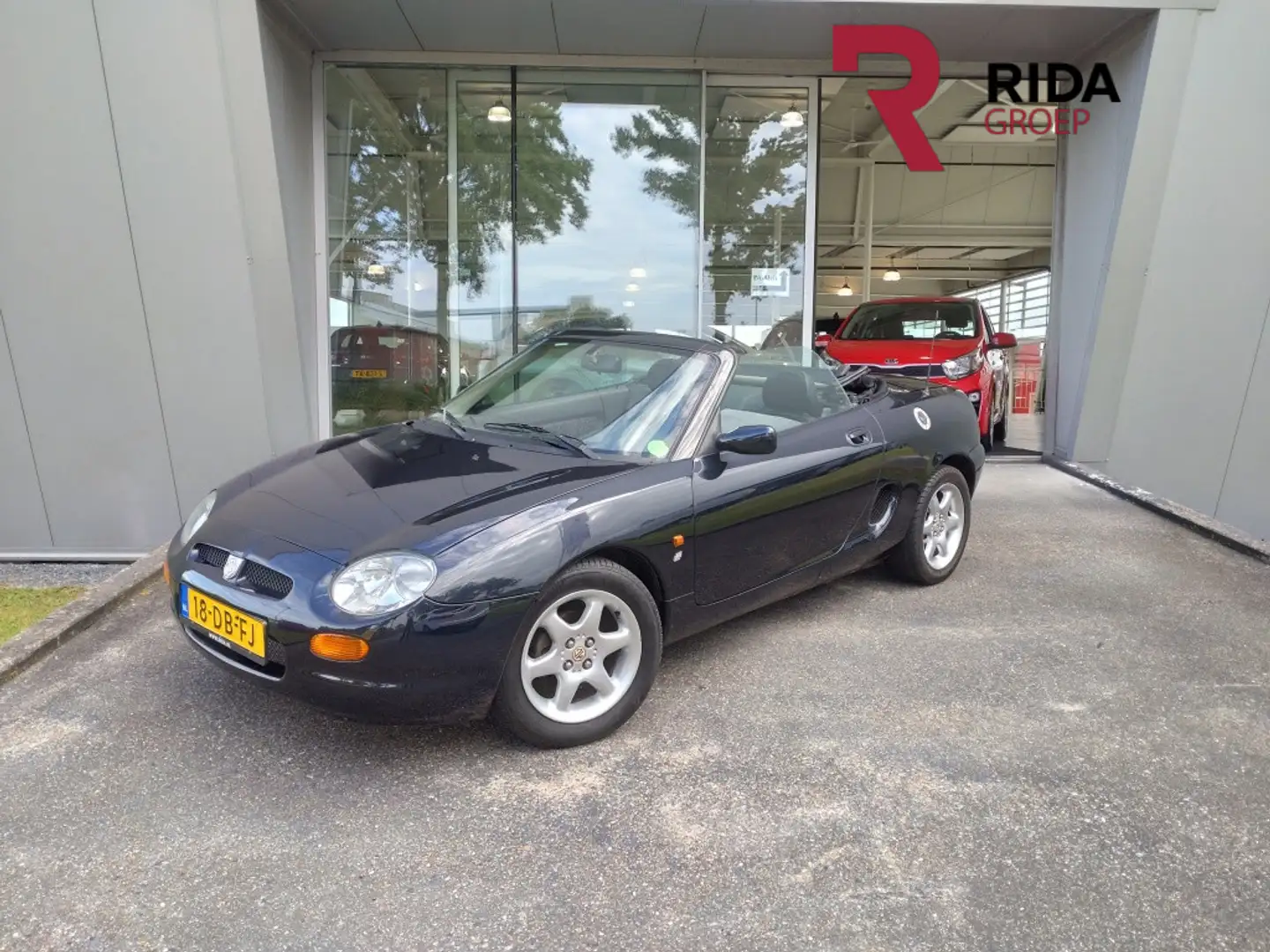 MG MGF 1.8i Zwart - 1