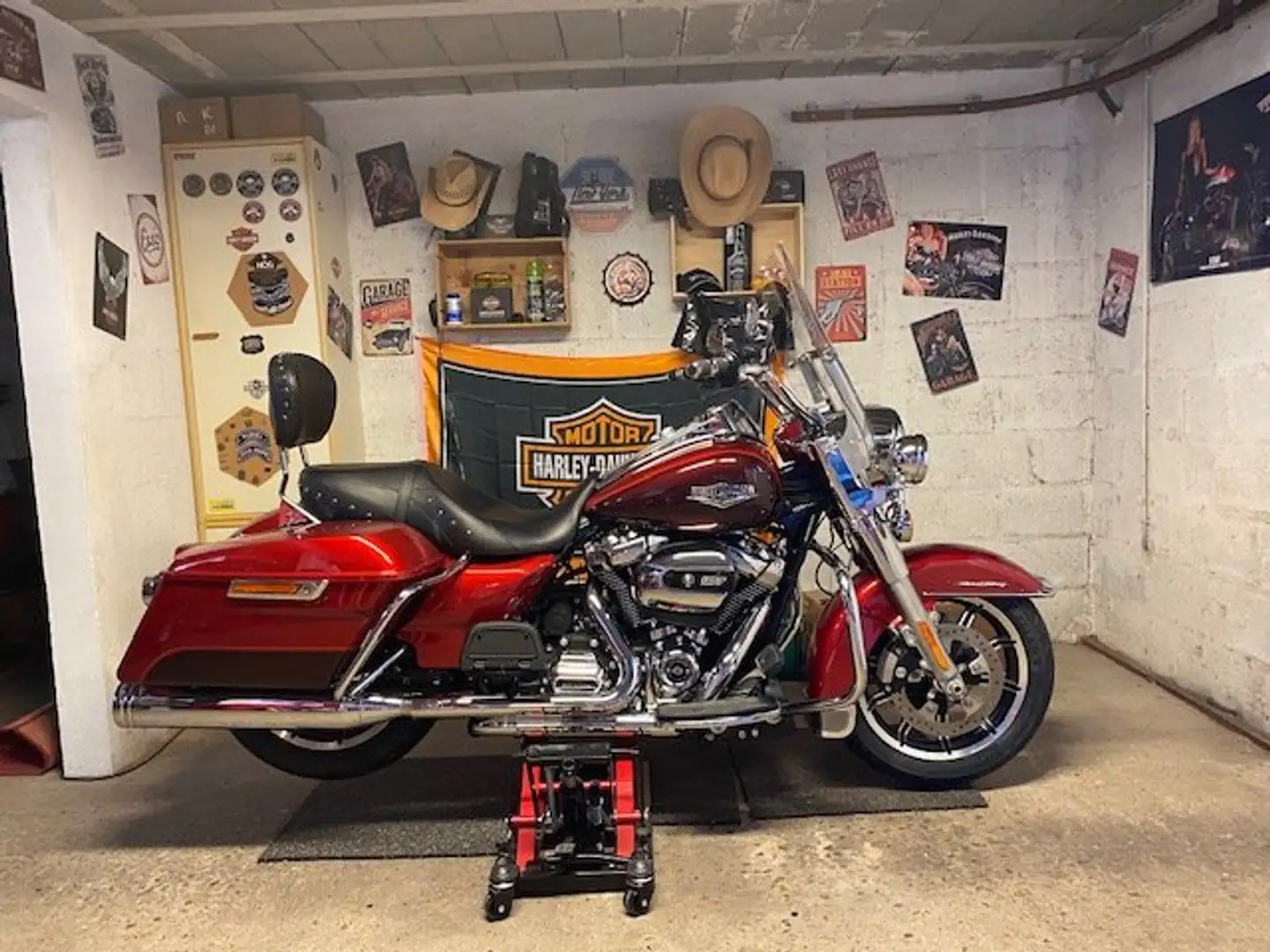 Harley-Davidson Road King Bi-color 1745 cm3 Roşu - 2