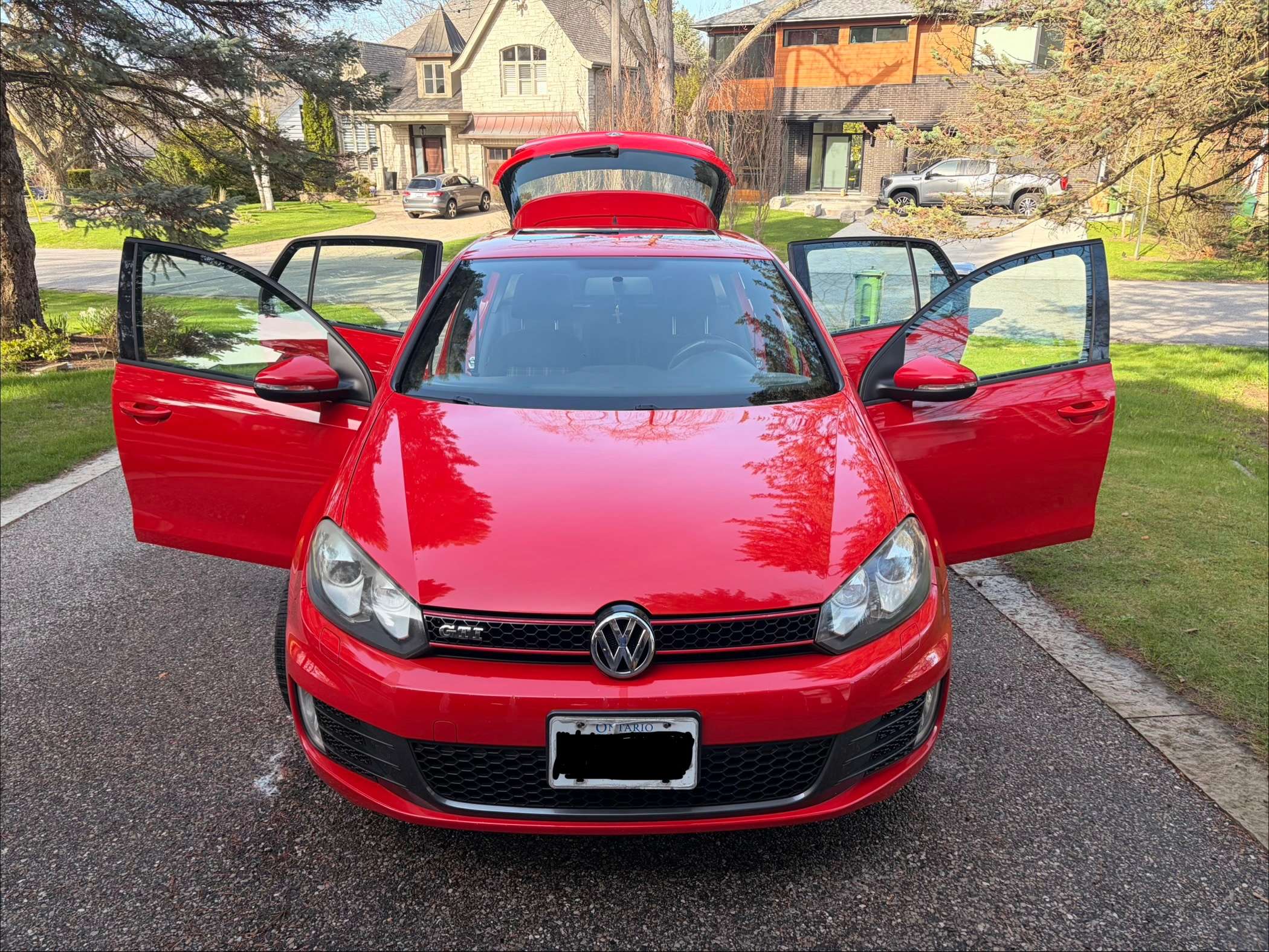 2011 Volkswagen Golf GTI German made hot hatch classic thumb 6