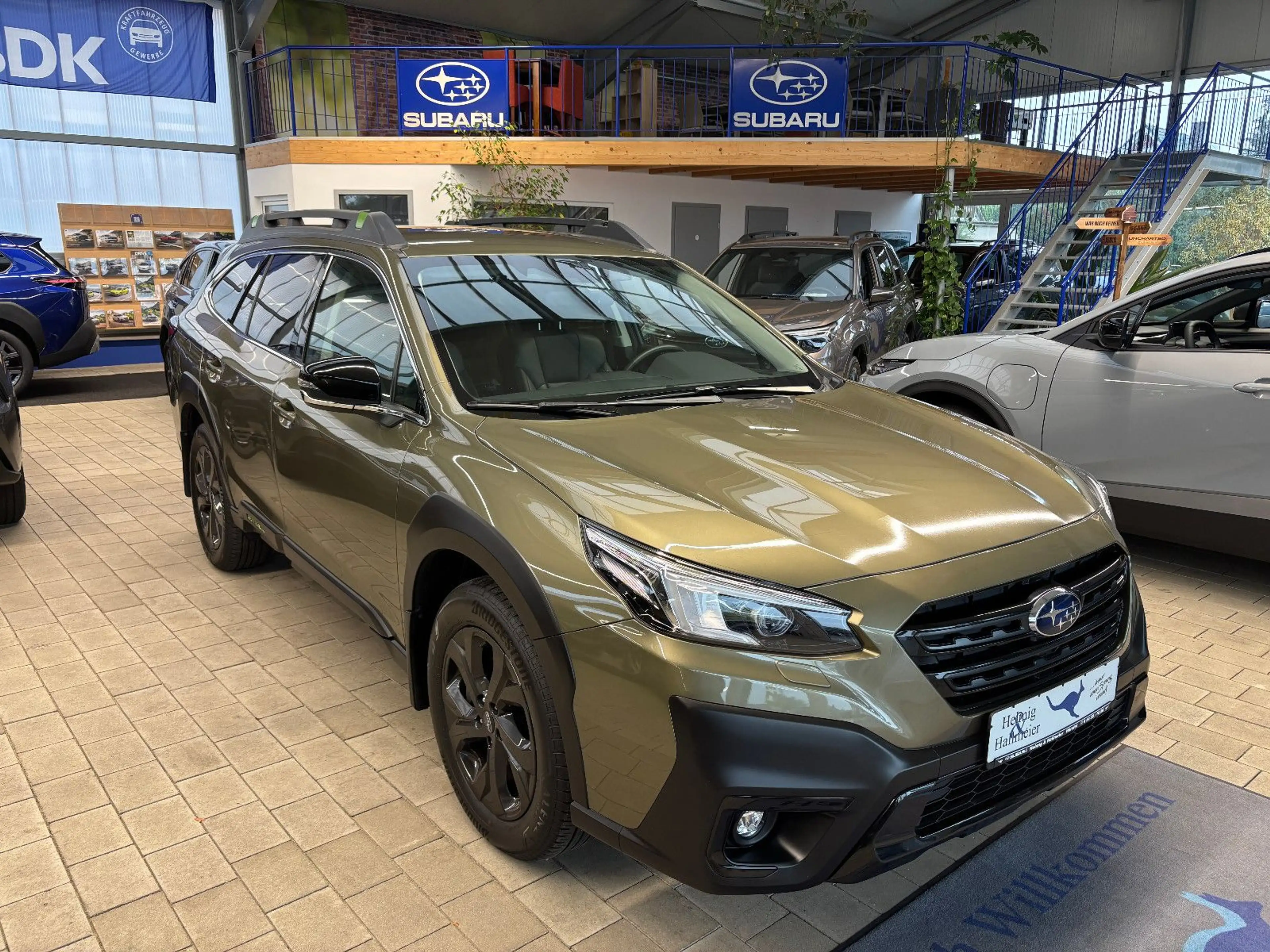 Subaru OUTBACK Edition Exclusive Cross