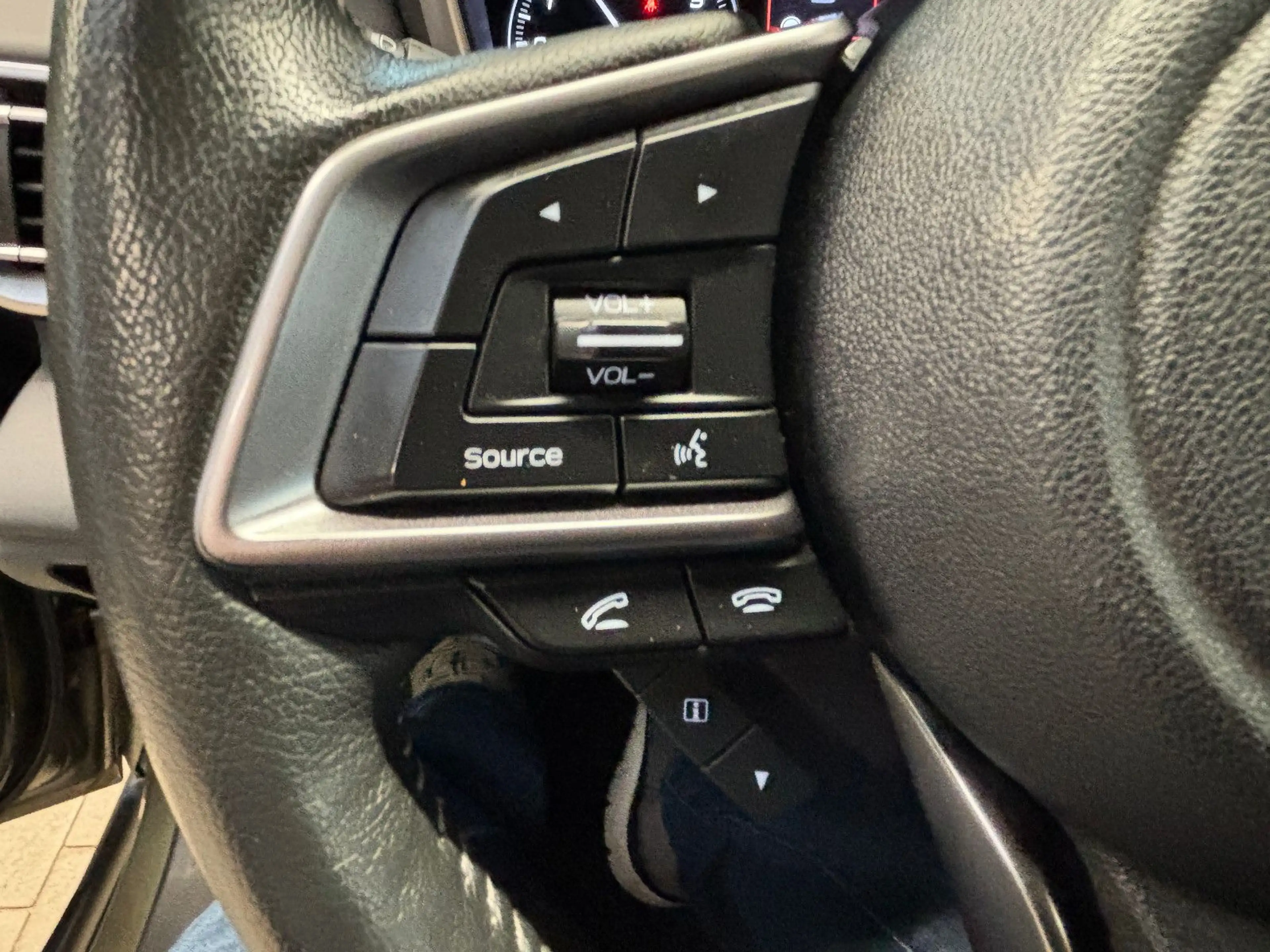 Subaru OUTBACK Edition Exclusive Cross — photo 15