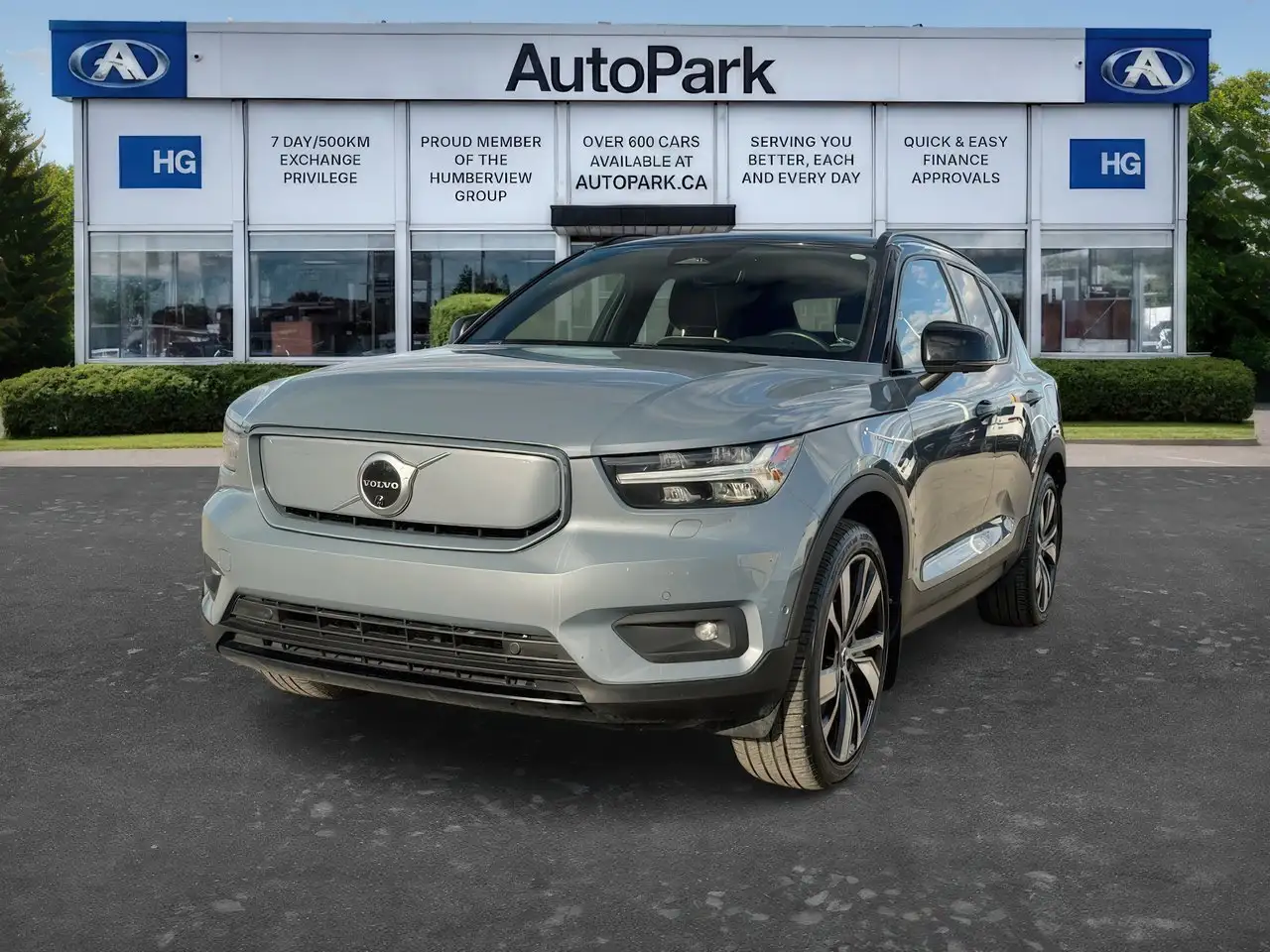 2022 Volvo XC40