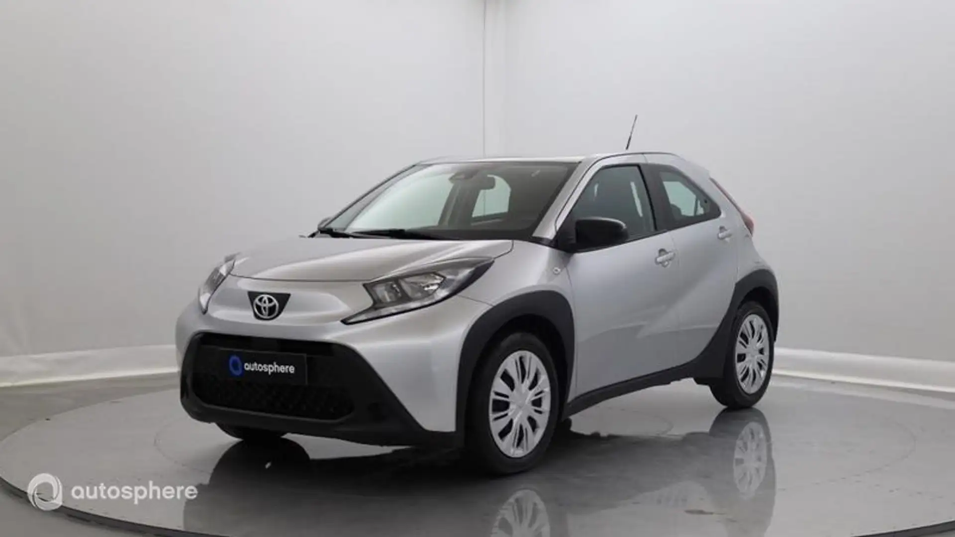 Toyota Aygo X 1.0 VVT-i 72ch Dynamic S-CVT - 1
