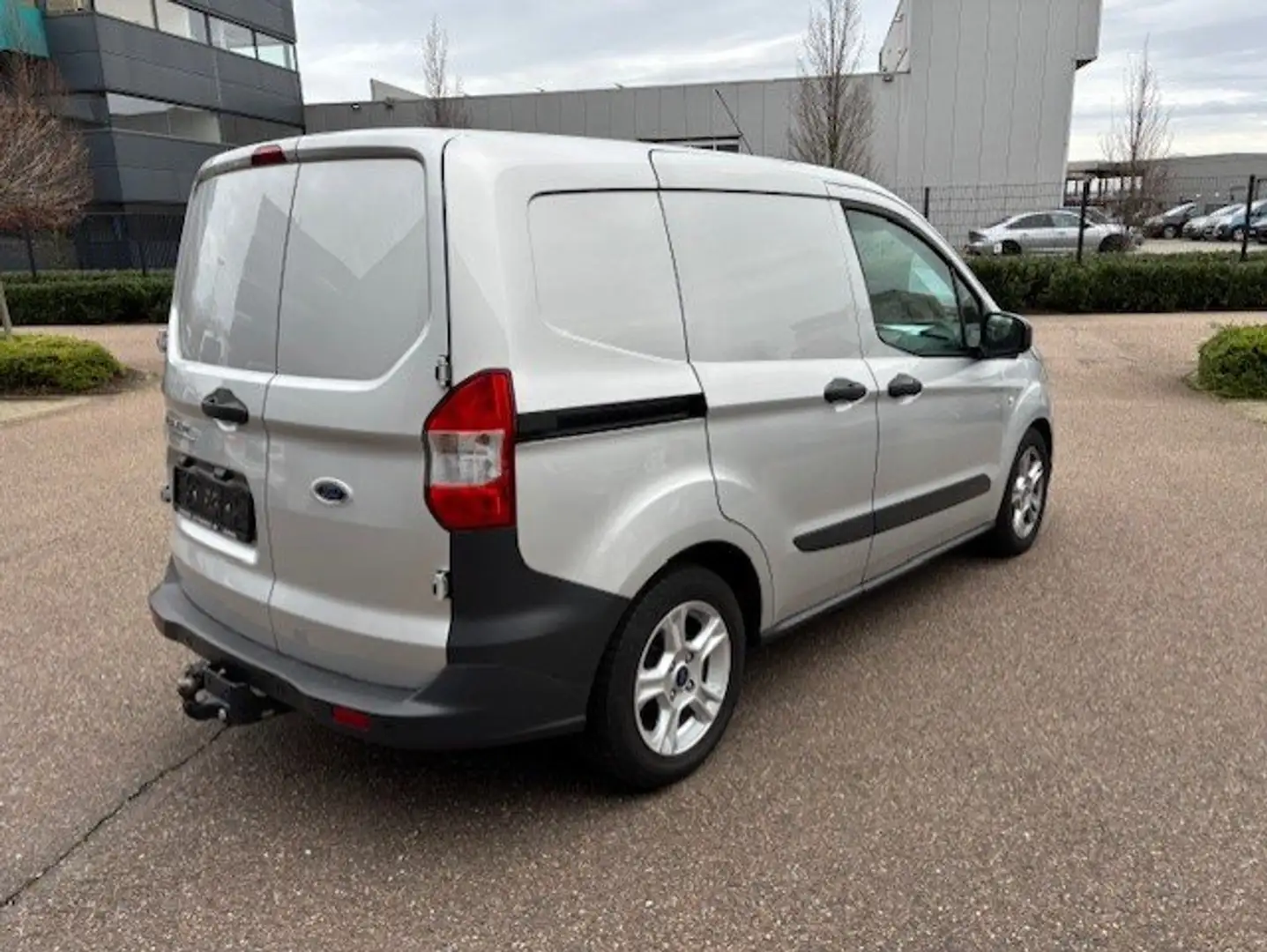 Ford Transit Courier Transit Courier Trend Lichte vracht/Airco/1j gar(1 Argent - 2