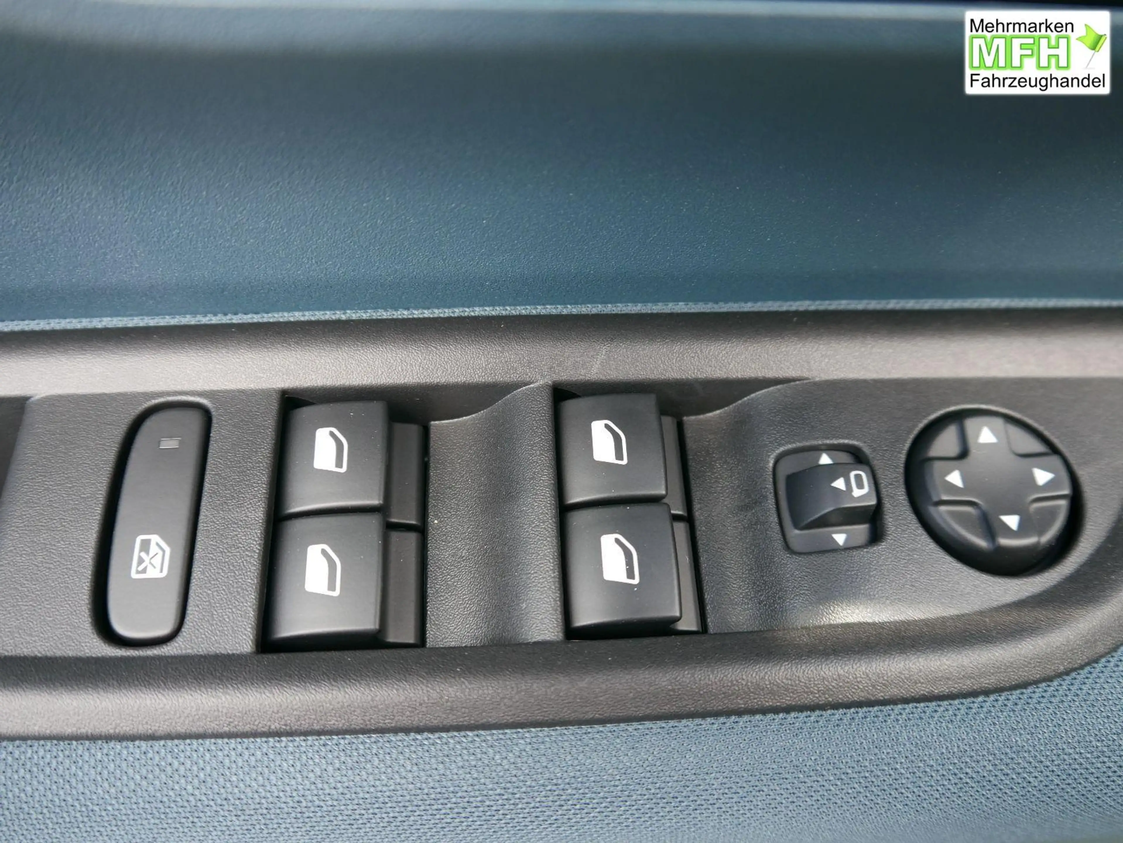 Fiat Grande Panda BUSINESS EDITION HYBRID 1.2*NAVI*PDC*KAMERA*LED... — photo 9