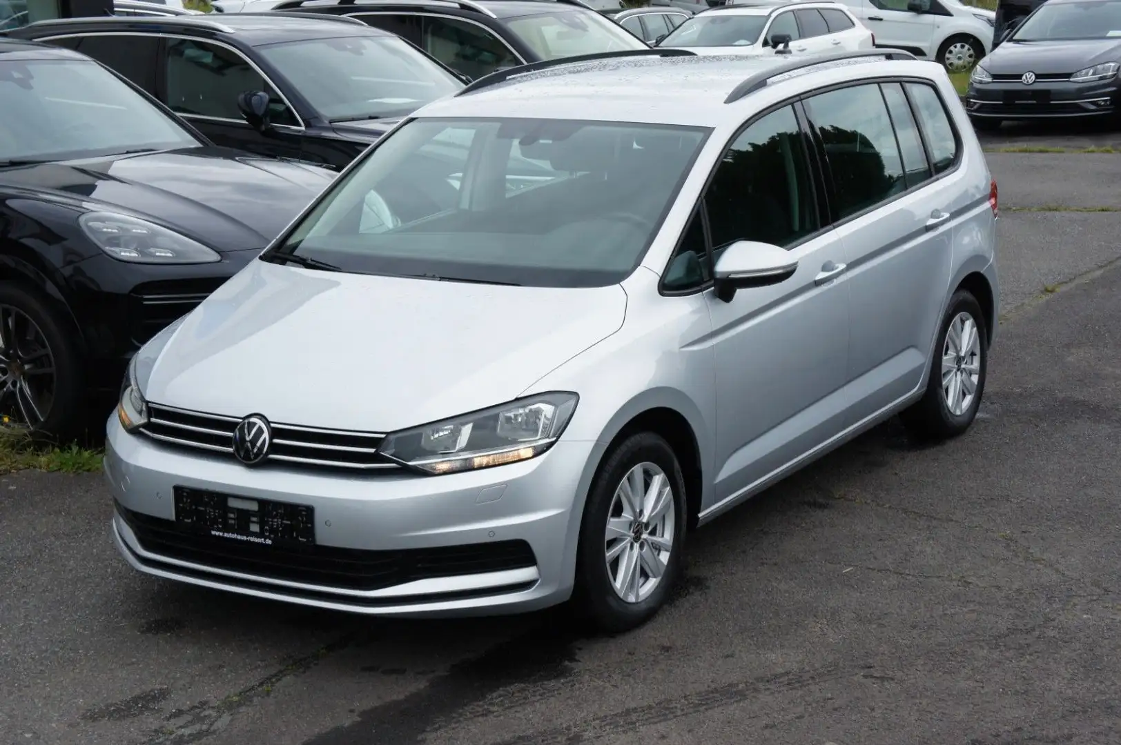Volkswagen Touran Comfortline *AHK*NAVI*KAMERA*STANDHZG* Silber - 1