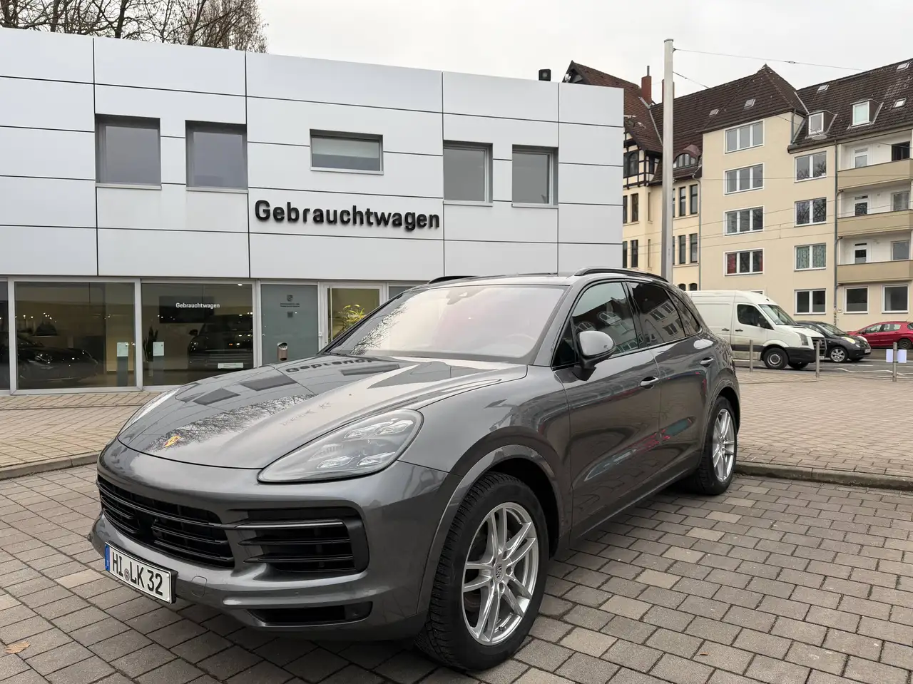 Porsche Cayenne Cayenne/Luft/AHK/Sitzbelüftung/Pano/voll/Bose — photo 1 of 14