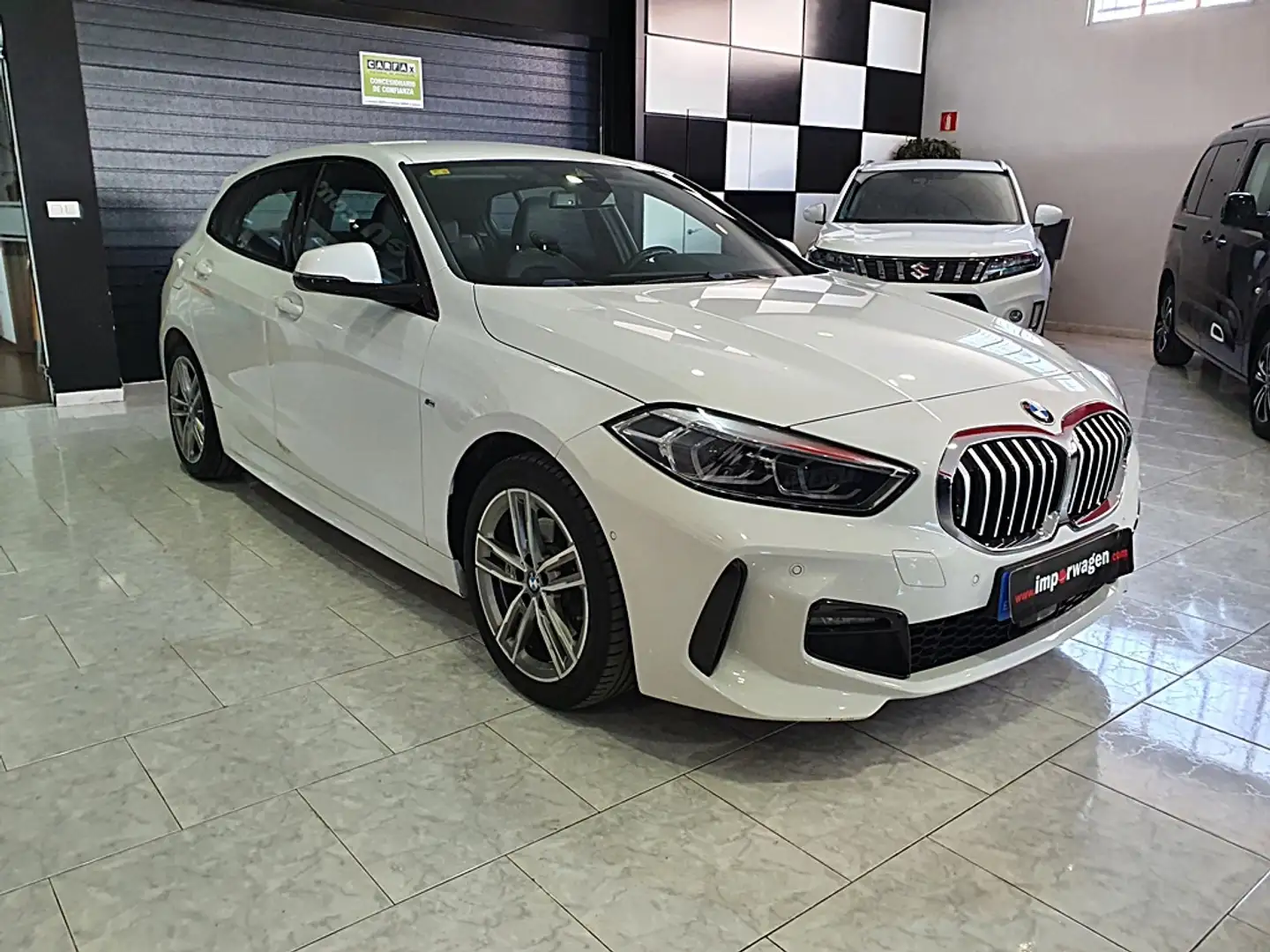 BMW 118 118dA M Sport Bianco - 2