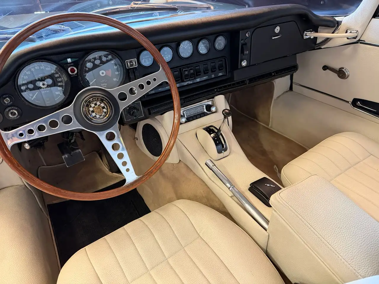Jaguar E-Type automatica 4.2 aria condizionata, foto 8