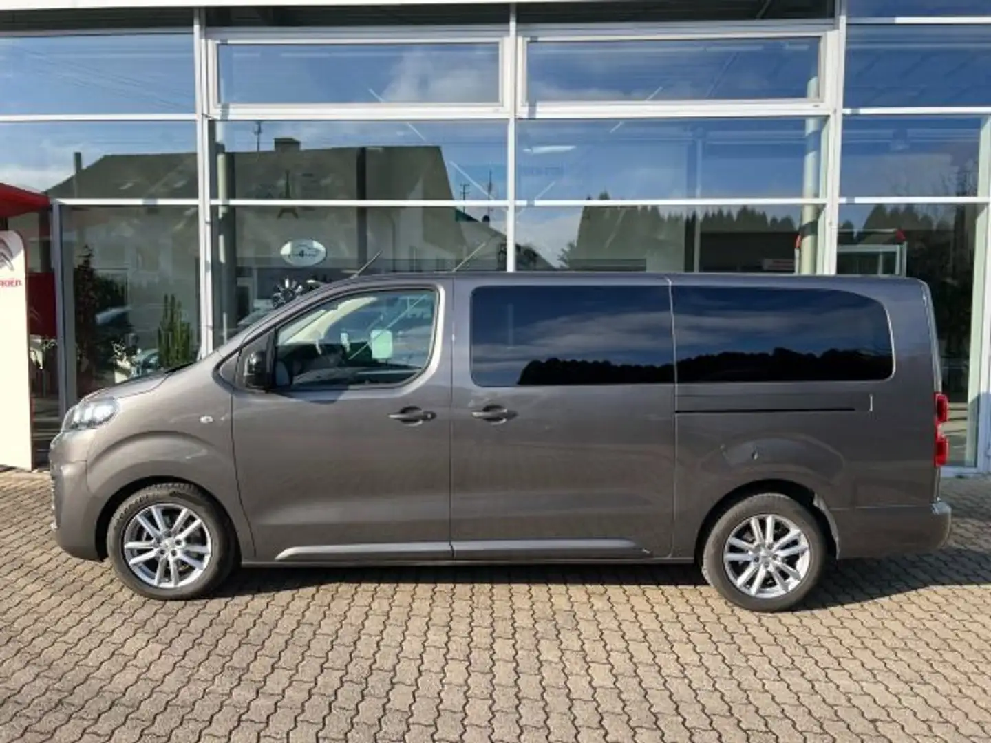 Citroen Spacetourer Spacetourer XL 2.0 BlueHDi 145 S&S Feel, Kamera, Grau - 2