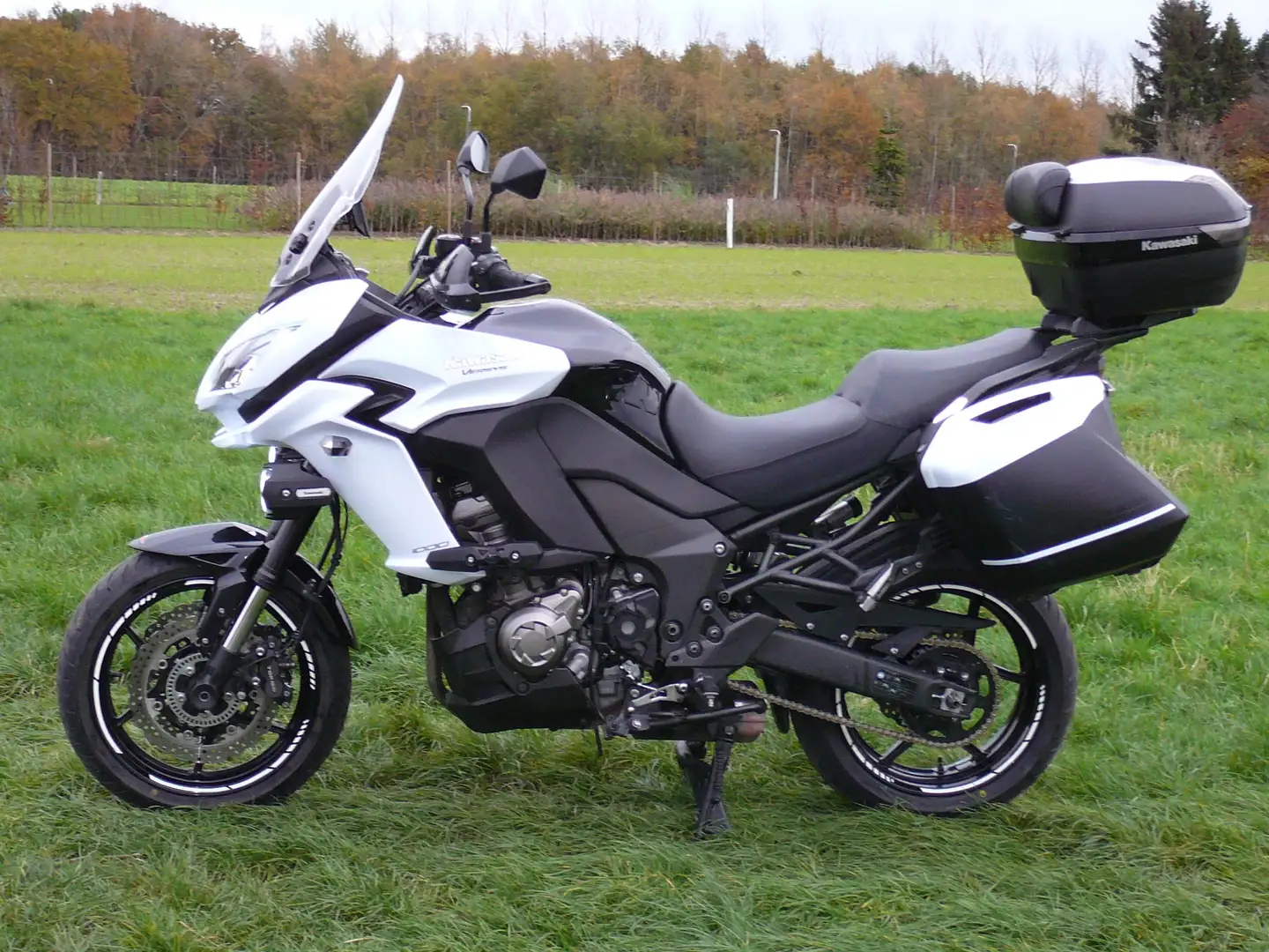 Kawasaki Versys 1000 GRAND TOUR Wit - 1