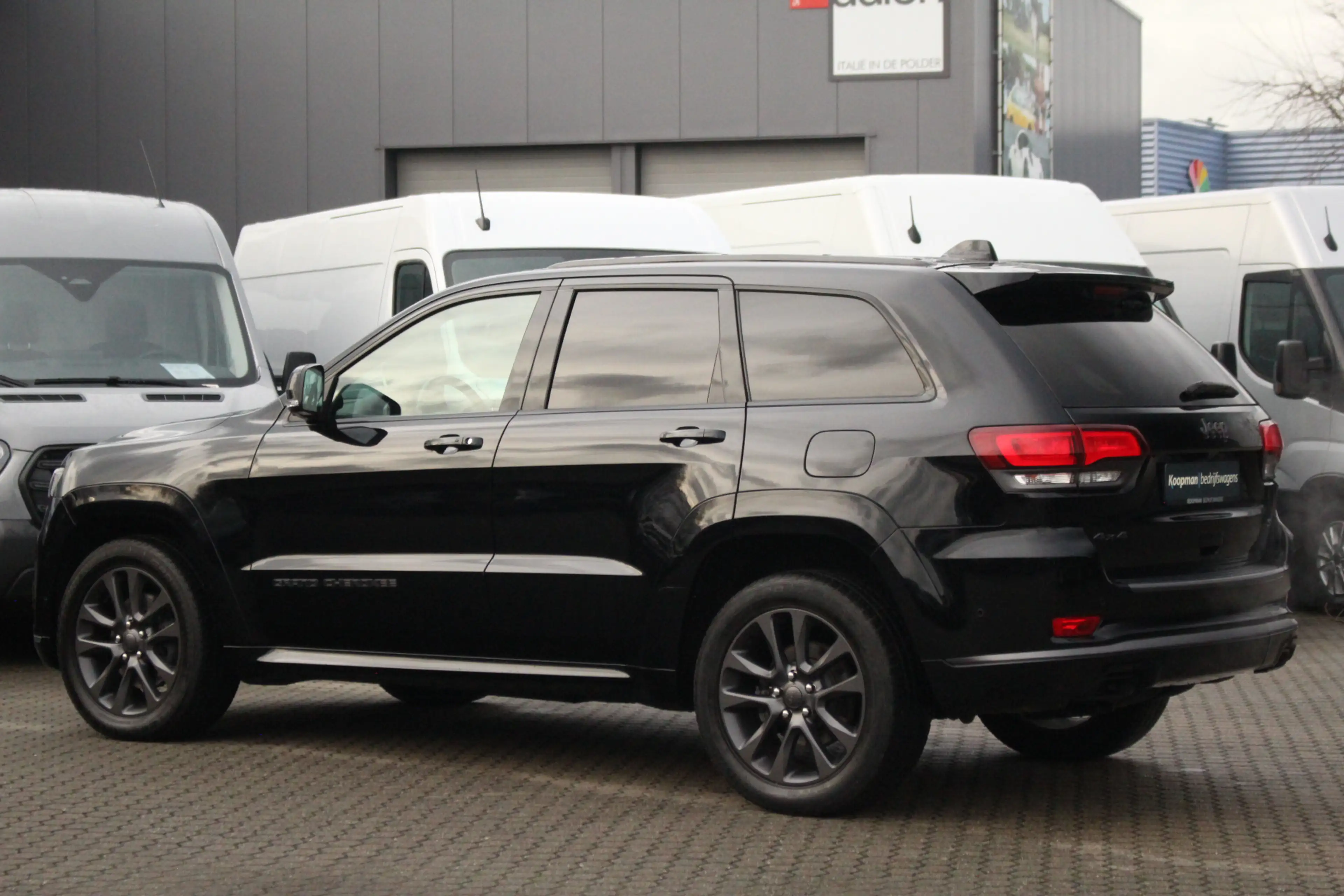 Jeep Grand Cherokee S 3.0CRD 250pk VAN | Climate | Adap. Cruise | Pano — photo 12