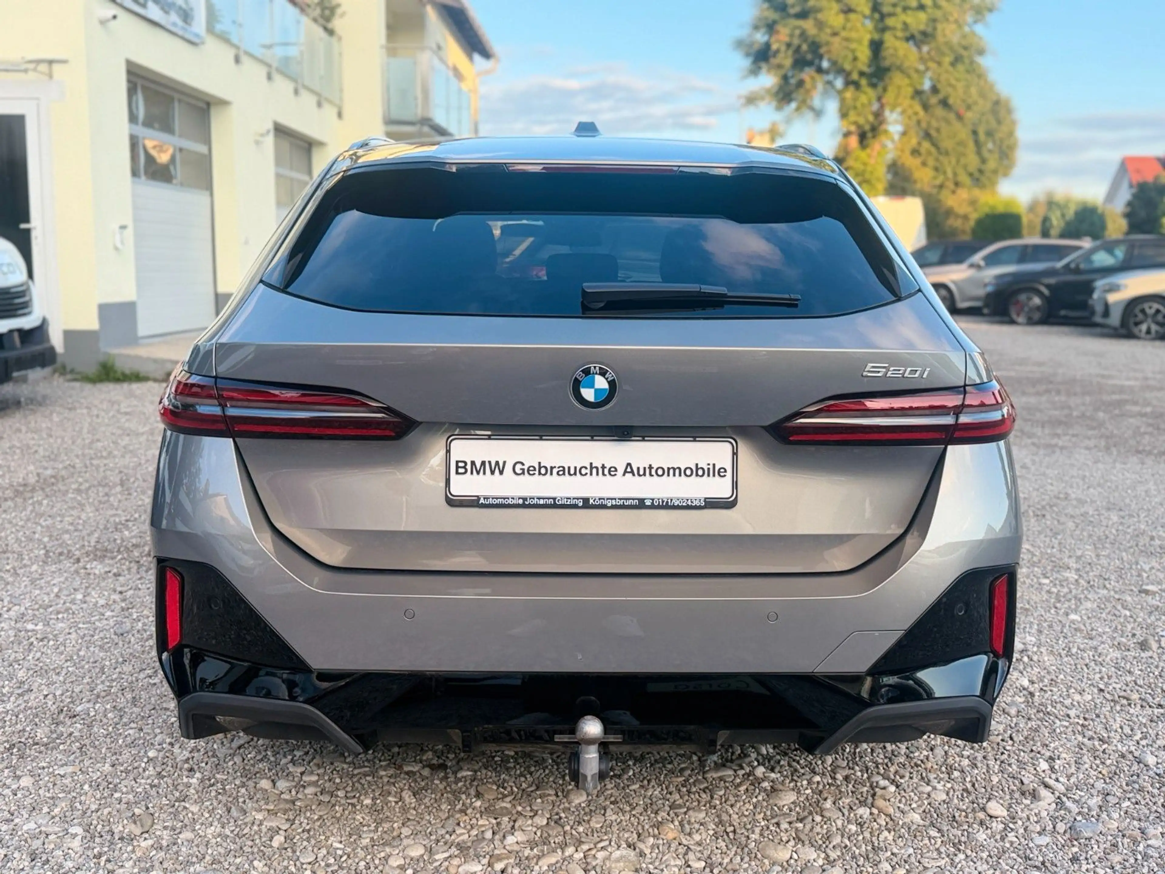 BMW 520 Touring M Sportpaket PRO AHK Sitzlüftung B&W — photo 10