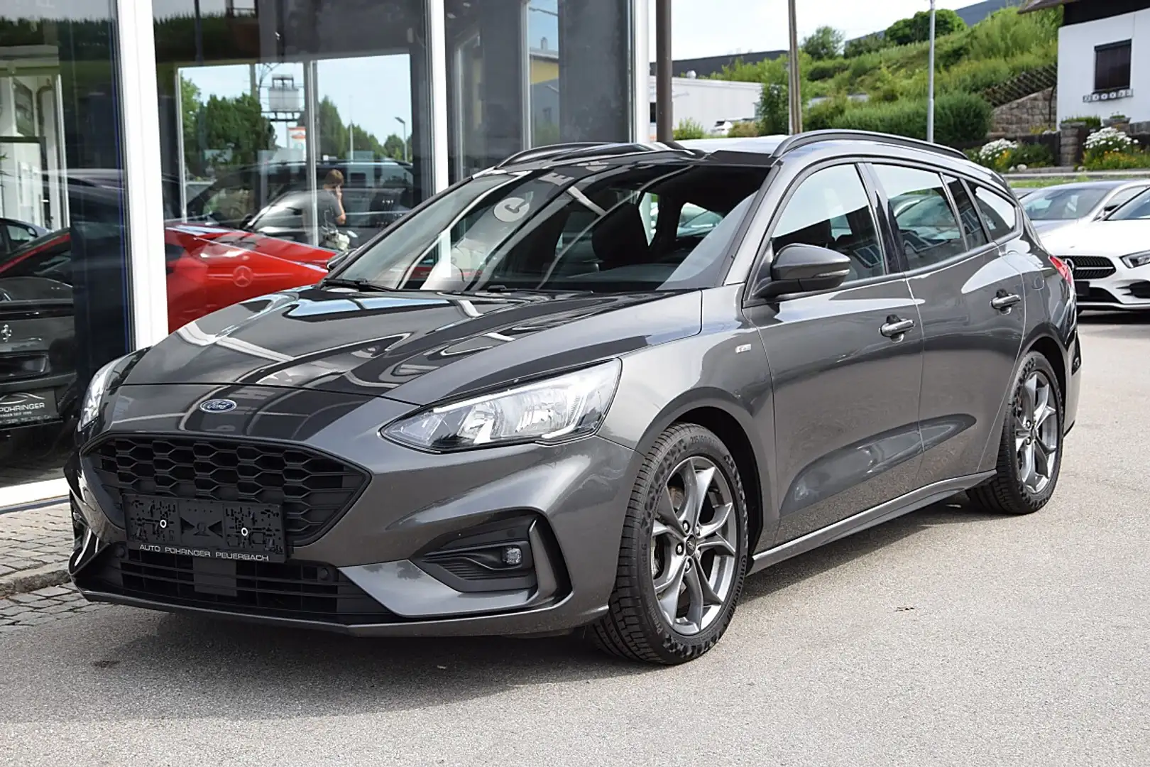 Ford Focus 1.5 EcoBlue ST-Line Business Silber - 2