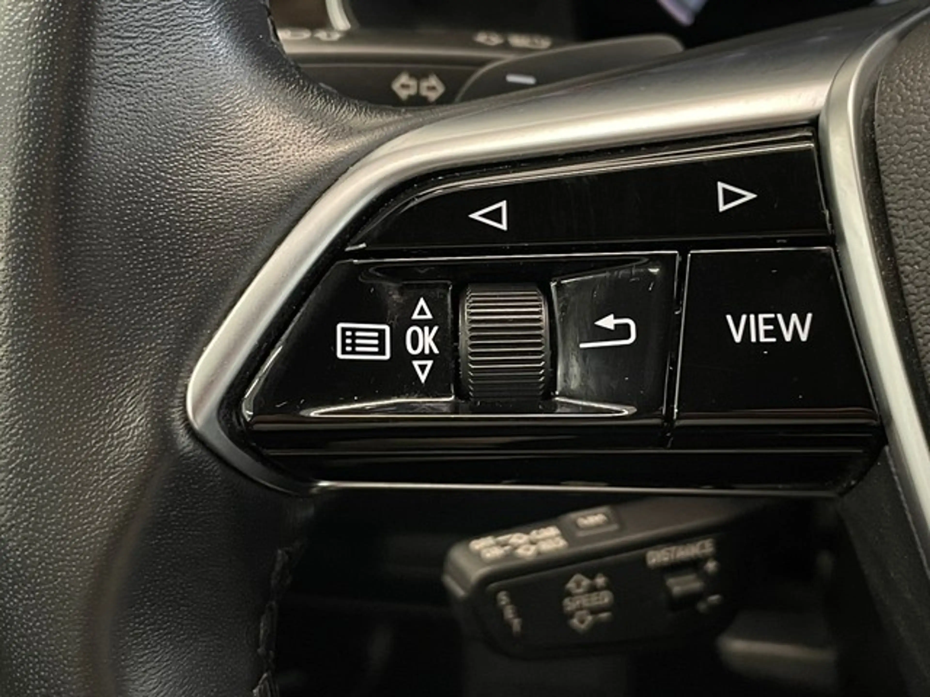 Audi A6 AVANT 40 TDI quattro design RFK+ACC — photo 15