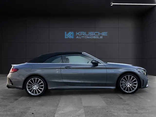 Mercedes-Benz C-Class view 6