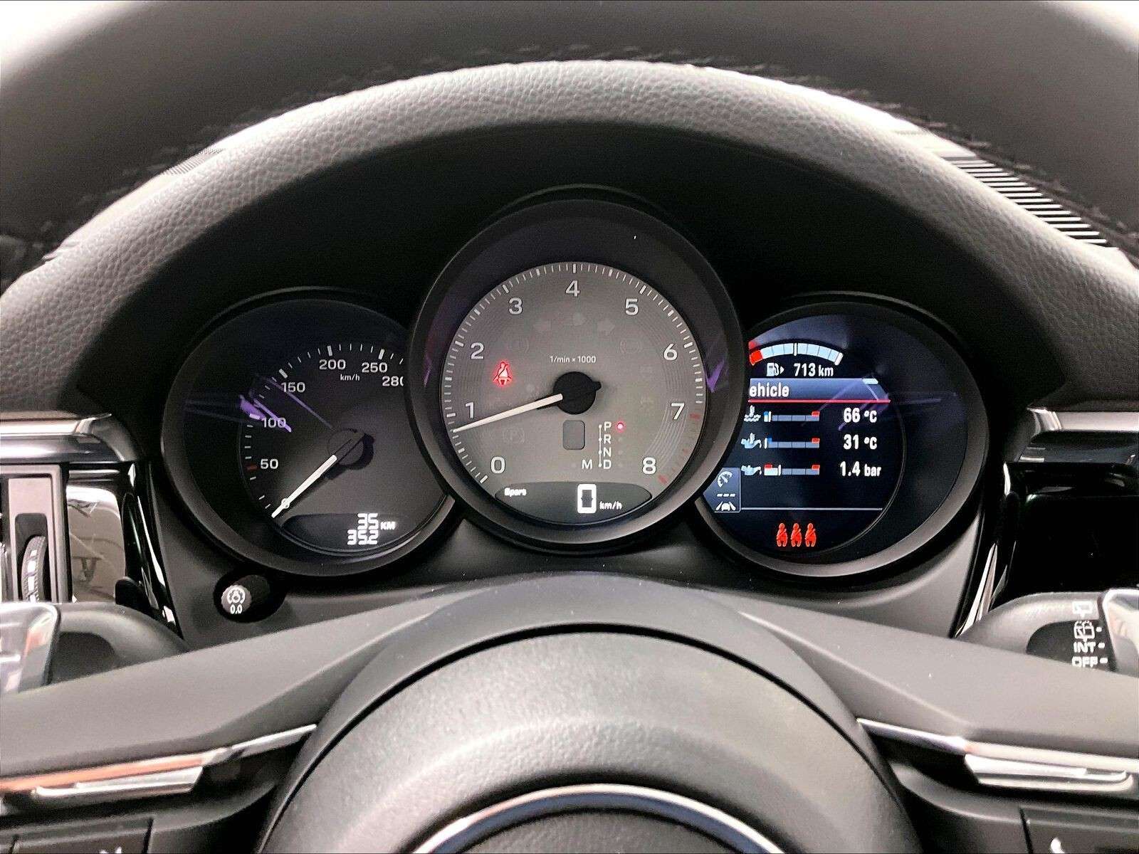 2026 Porsche Macan S thumb 20