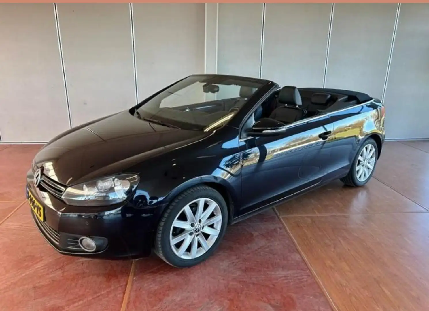 Volkswagen Golf Golf 1.2 TSI BlueMotion Zwart - 2
