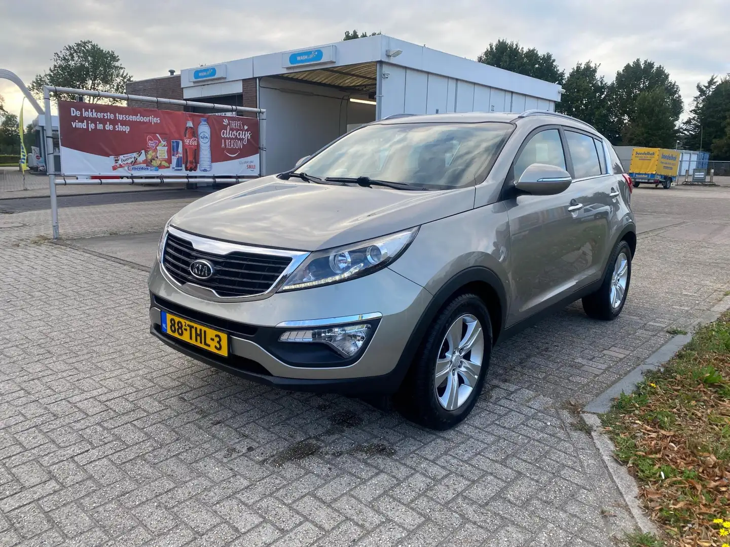 Kia Sportage 1.6 GDI X-ecutive Plus Pack Grijs - 1