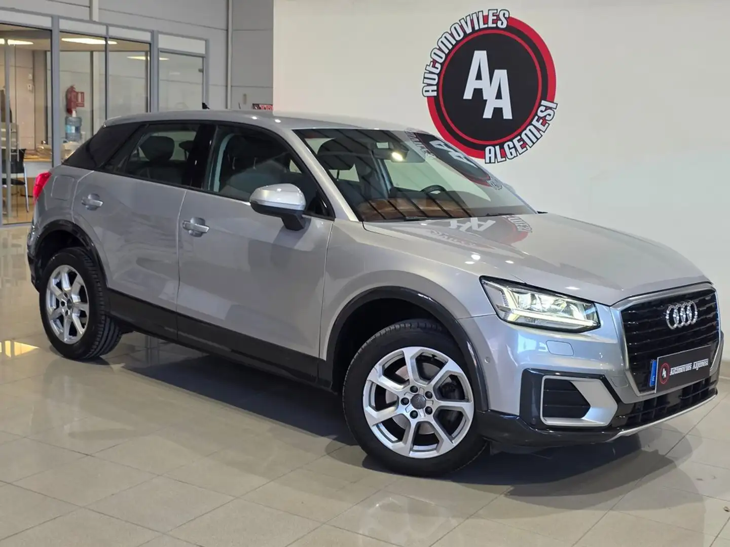 Audi Q2 Advanced 30 TFSI 85kW (116CV) Gris - 1