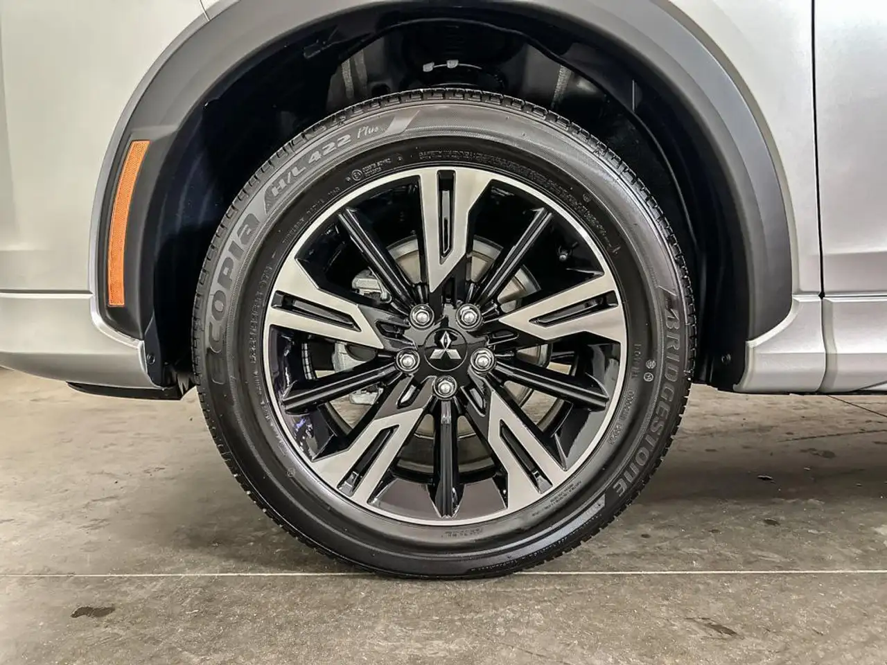 Mitsubishi Eclipse Cross снимка Mitsubishi Eclipse Cross