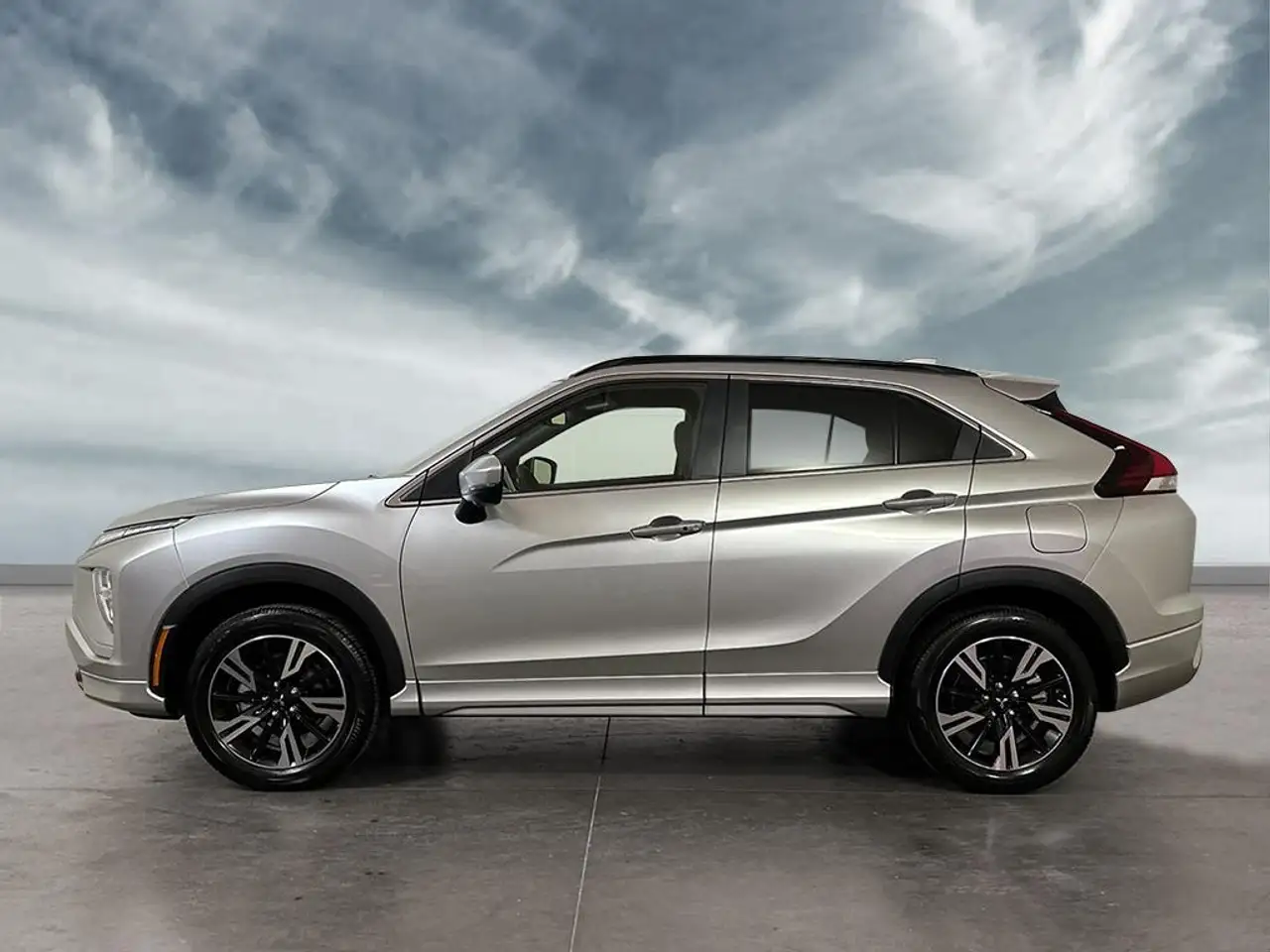 Mitsubishi Eclipse Cross снимка Mitsubishi Eclipse Cross