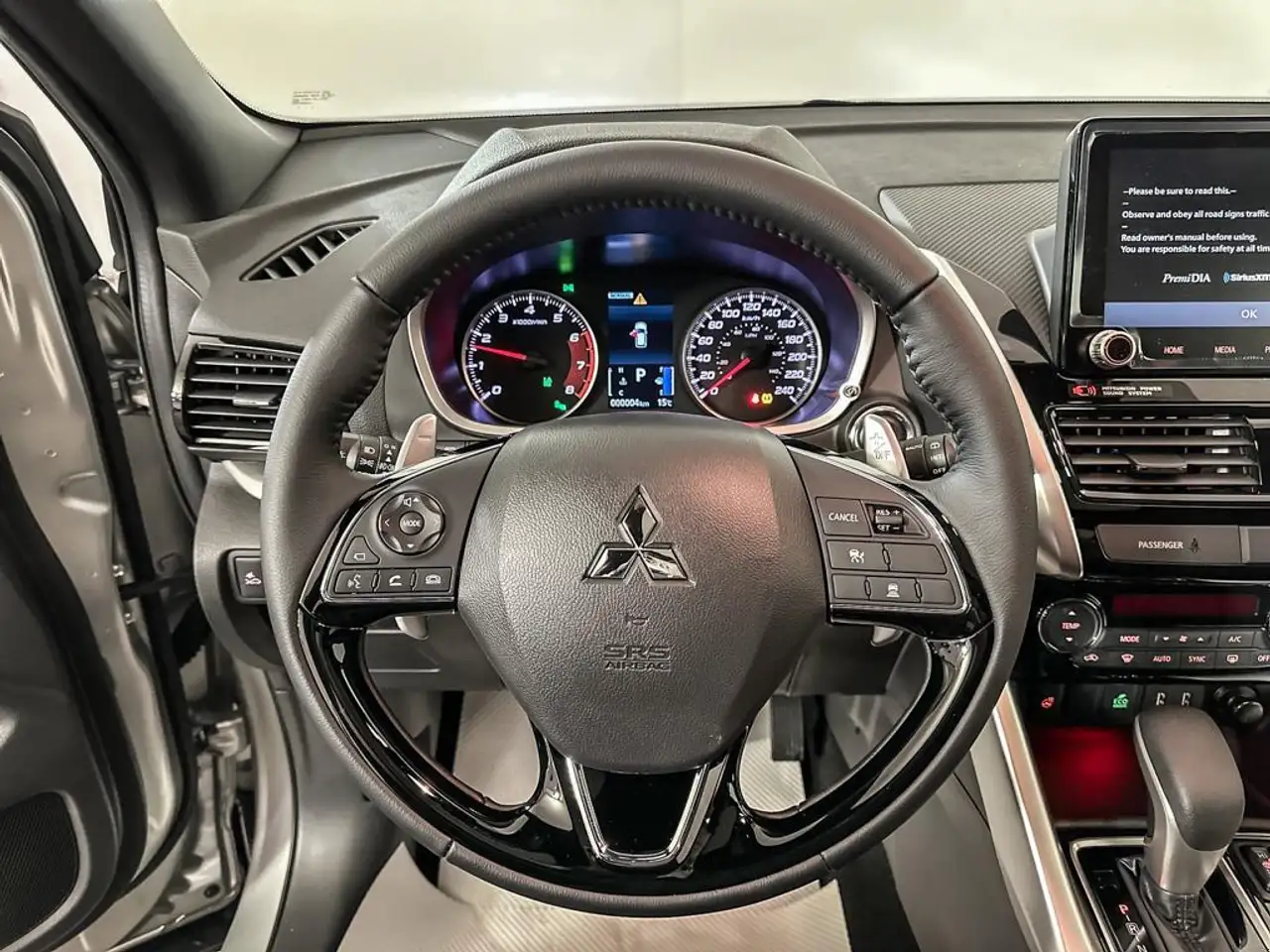Mitsubishi Eclipse Cross снимка Mitsubishi Eclipse Cross
