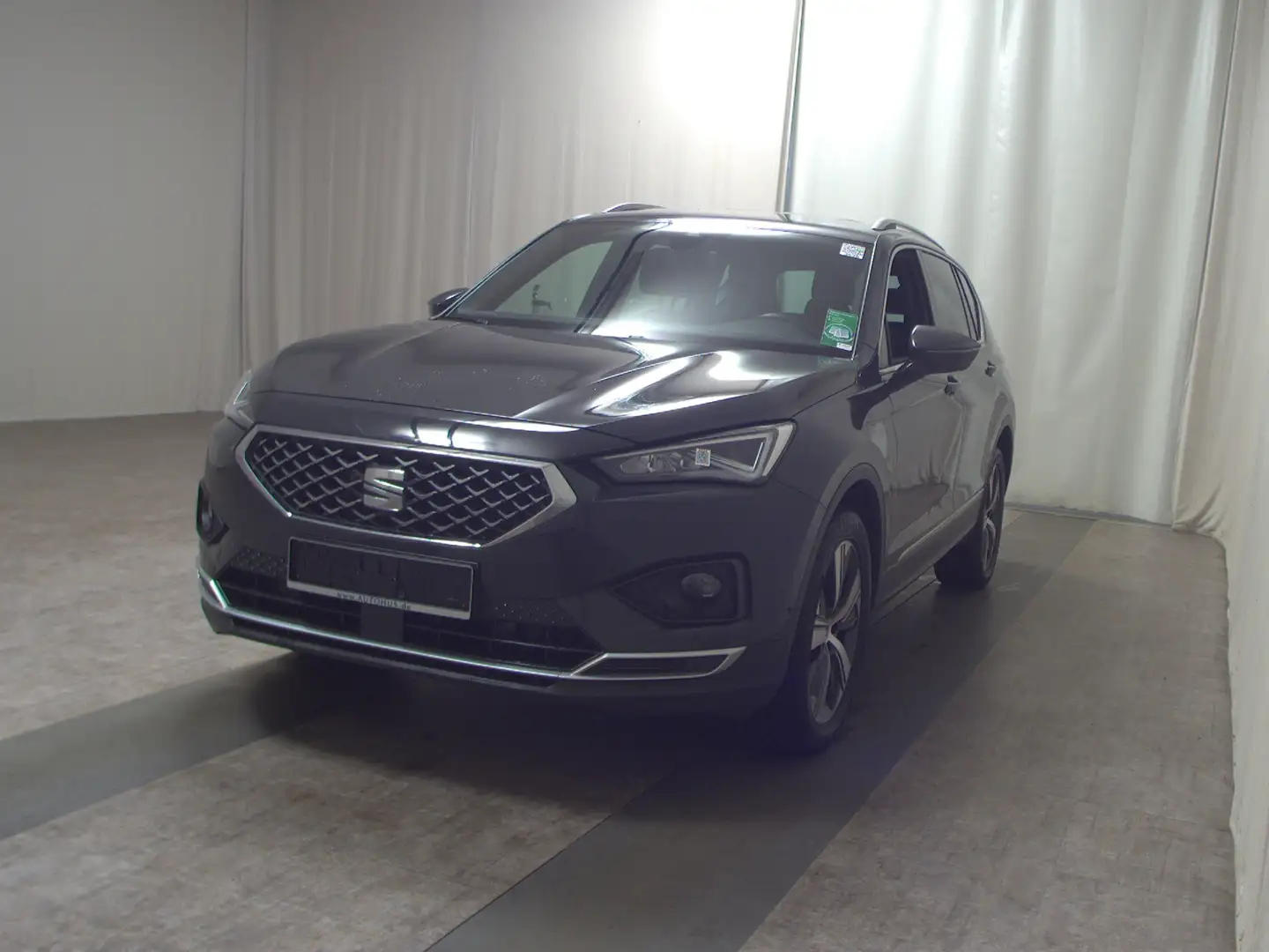 SEAT Tarraco 1.5 TSI Xcellence T-Leder LED vc AHK RFK Grau - 2