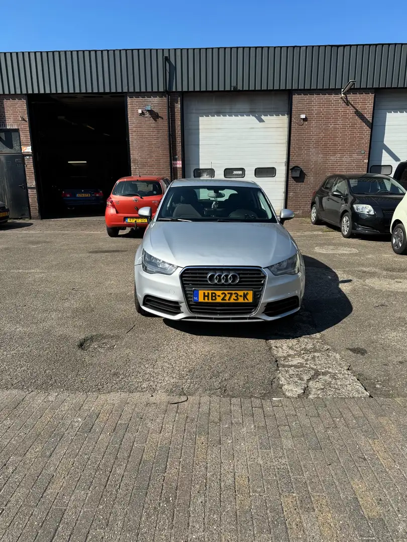 Audi A1 1.2 TFSI Attraction - 1