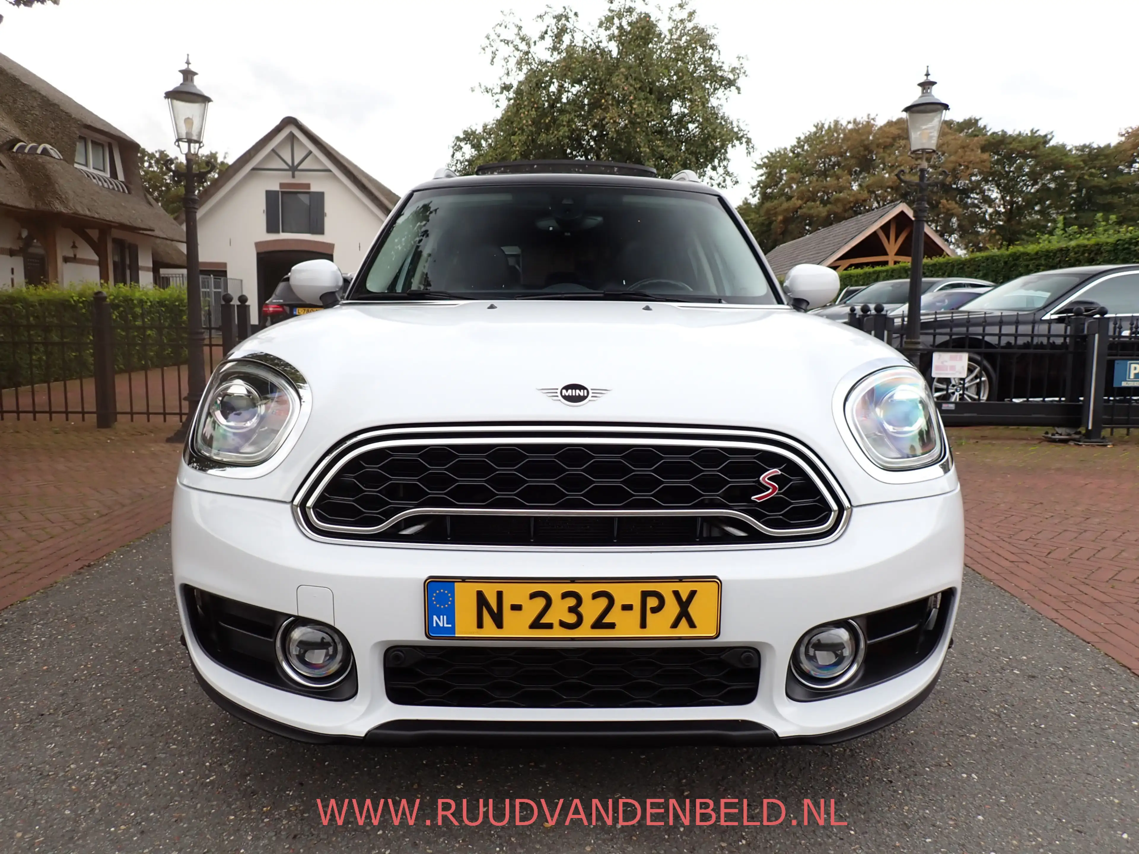 MINI Cooper S Countryman 2.0 KEYLESS / HEAD-UP / SCHUIF-KANTELDAK / CARPLAY — photo 2