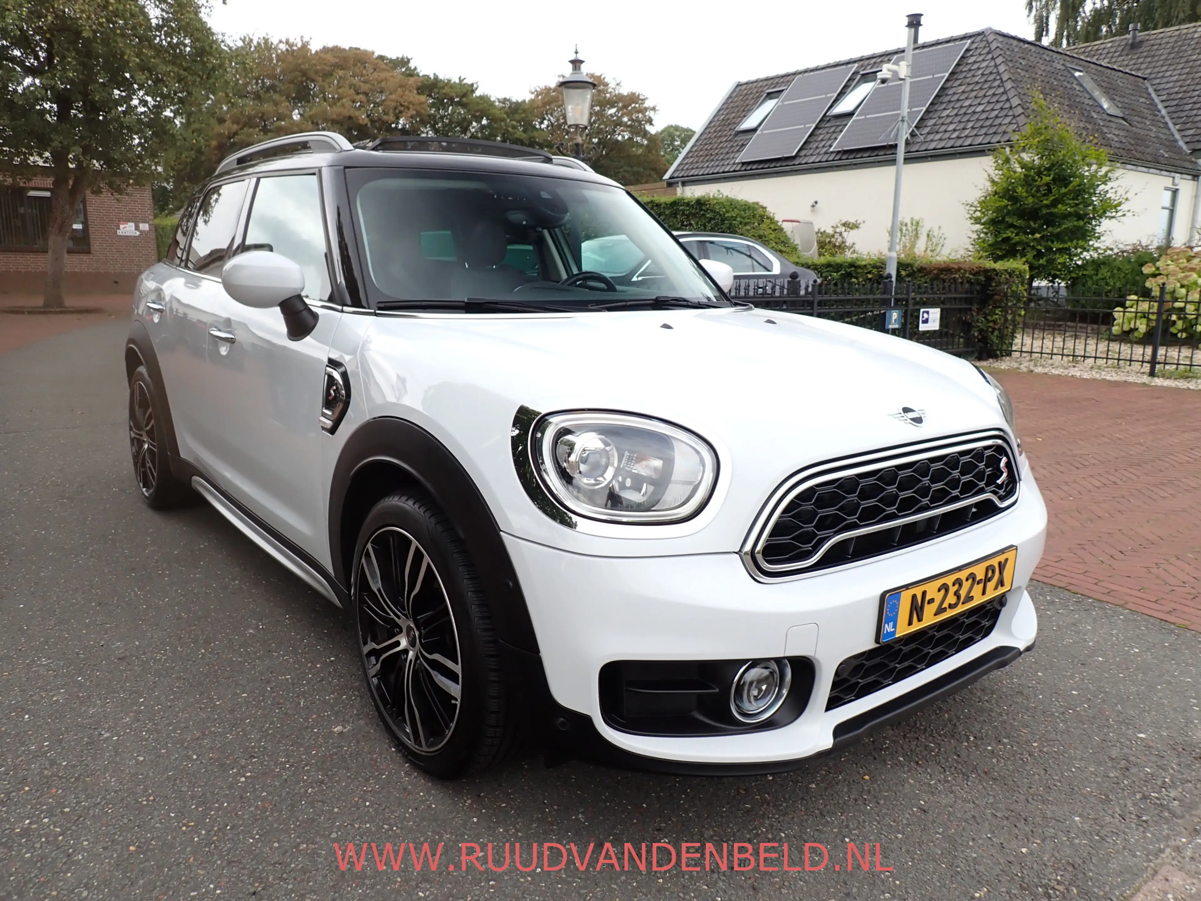 MINI Cooper S Countryman 2.0 KEYLESS / HEAD-UP / SCHUIF-KANTELDAK / CARPLAY — photo 3