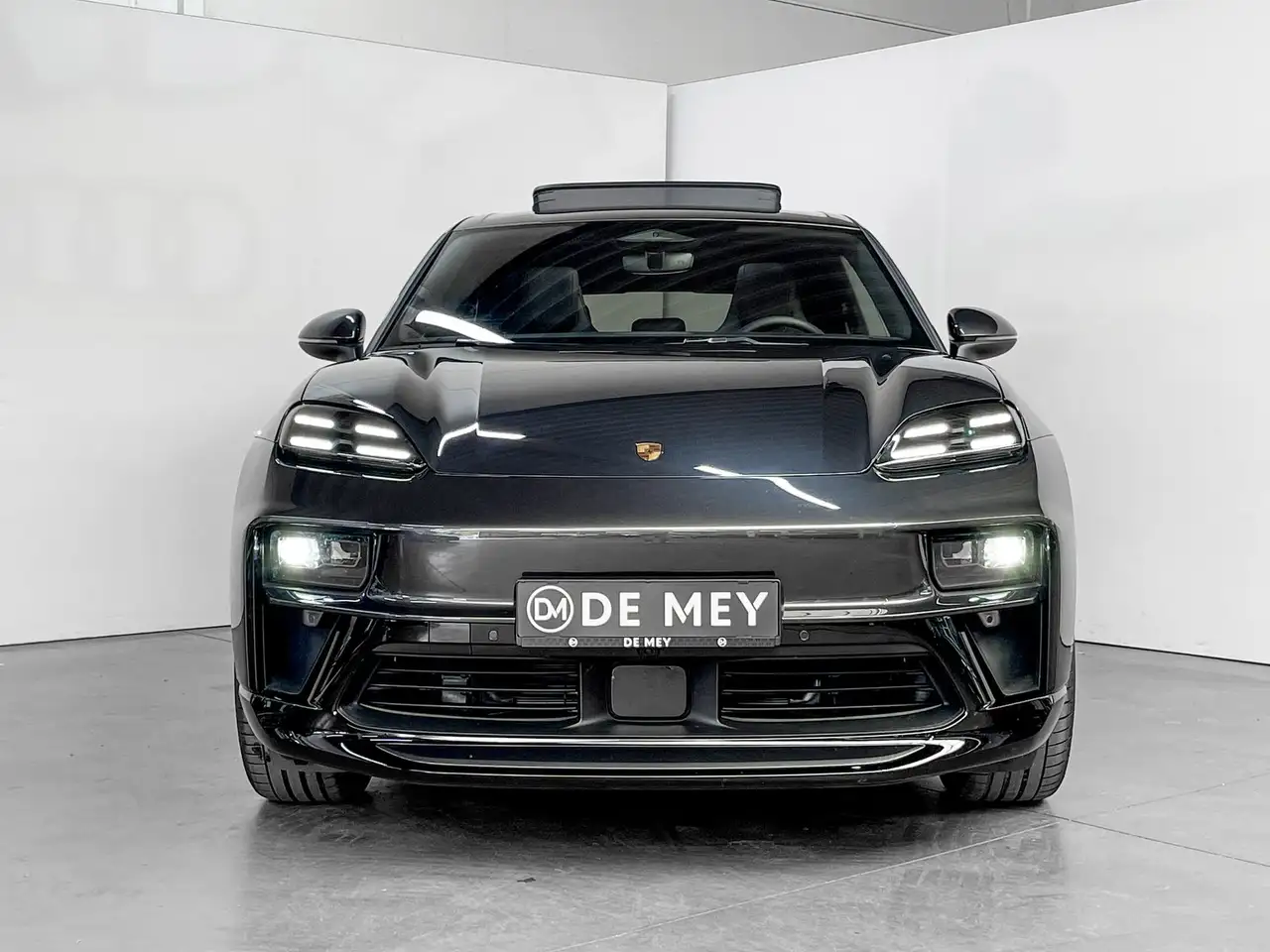 Porsche Macan 100 kWh SPORT DESIGN Pack / Pano / Bose Sound / Trekhaak /, миниатюра 3