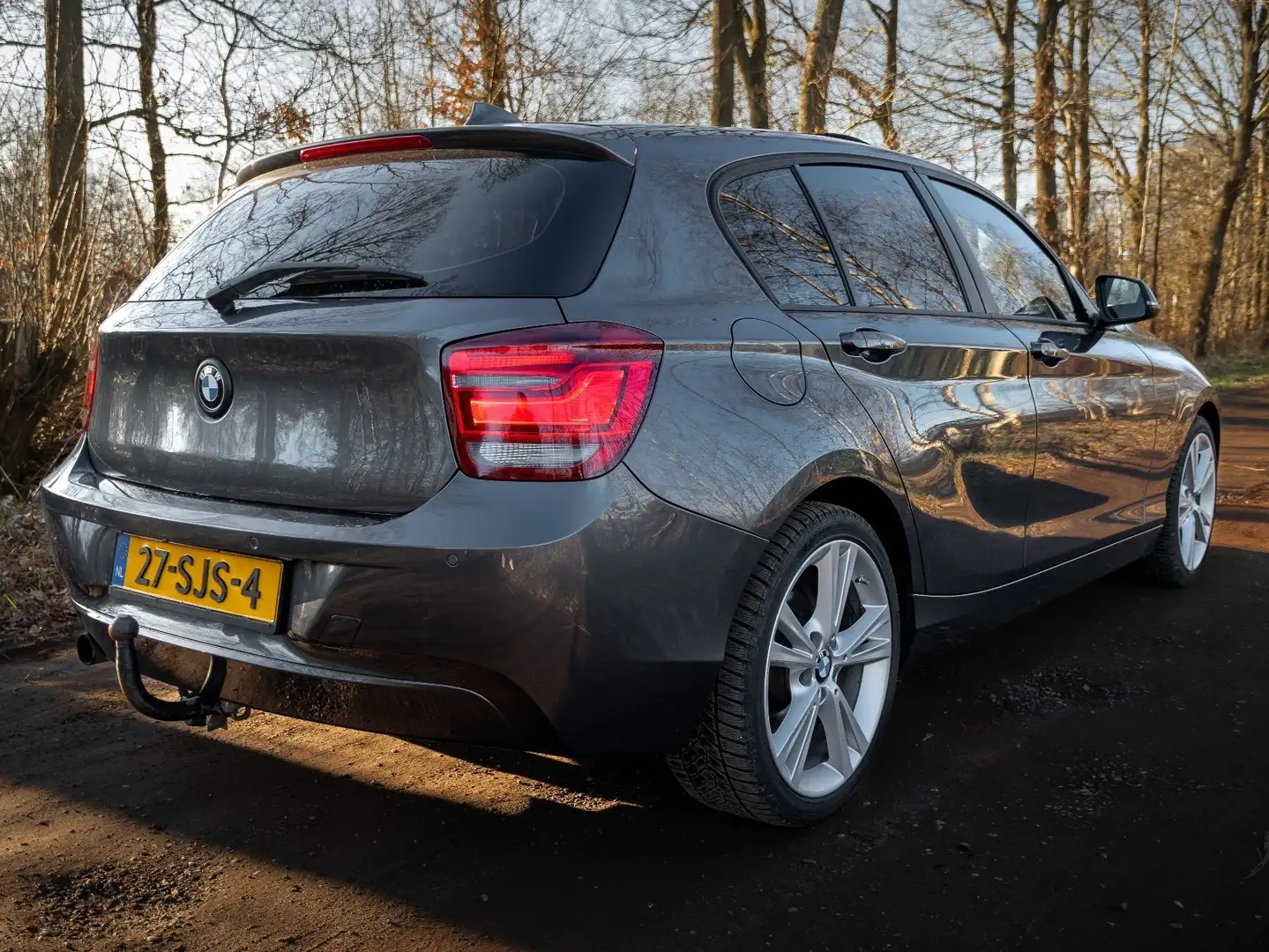 BMW 118 118i Business Grijs - 2