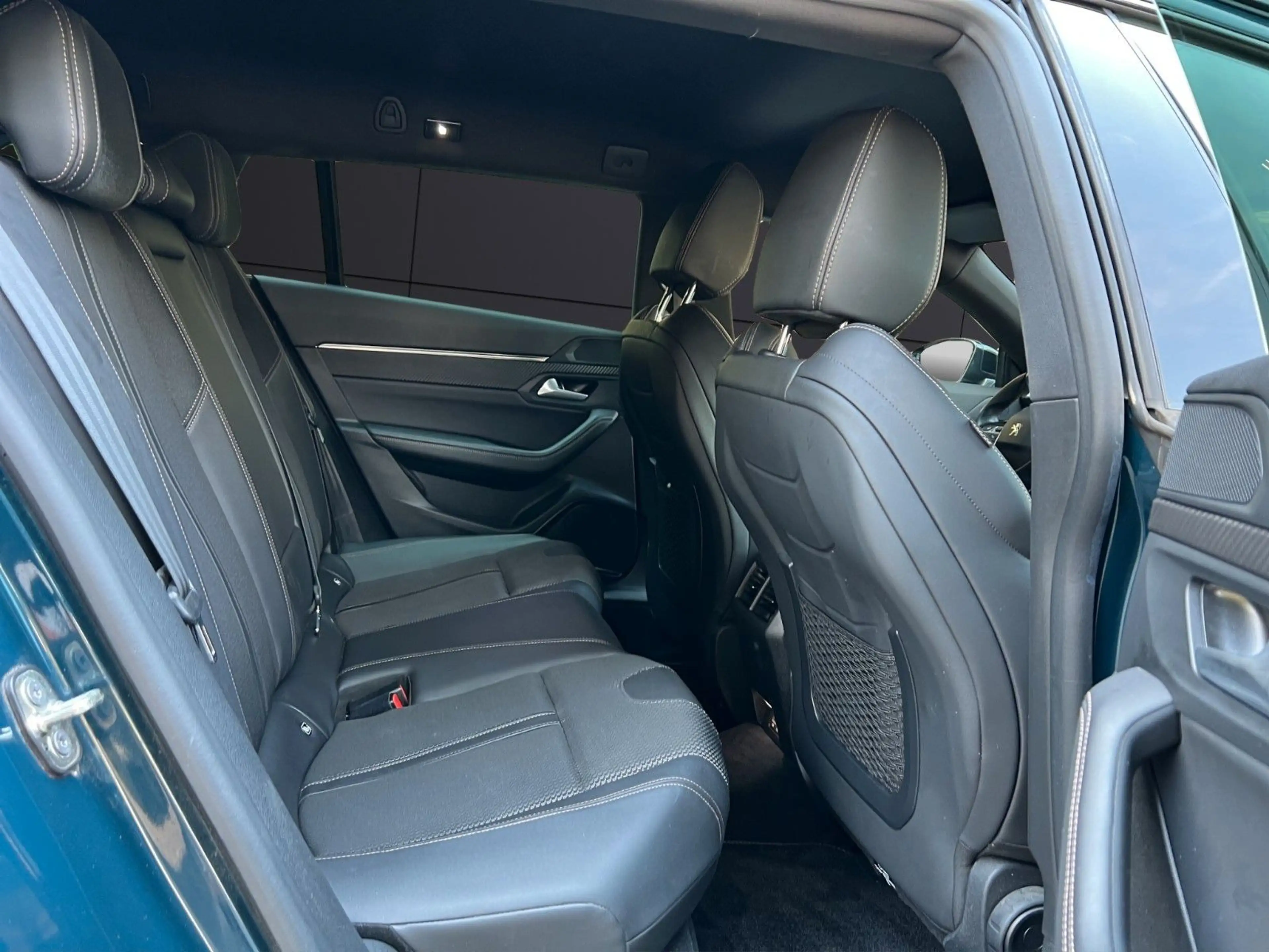 Peugeot 508 SW GT / 360 KAMERA / AUTOMATIK / KOMBI /TOP — photo 12