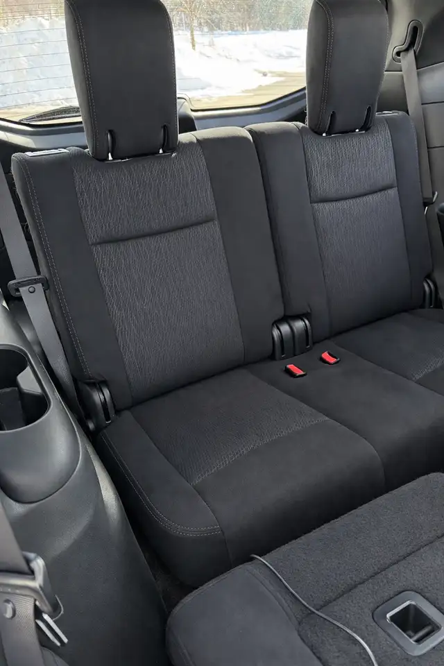 Nissan Pathfinder снимка Nissan Pathfinder