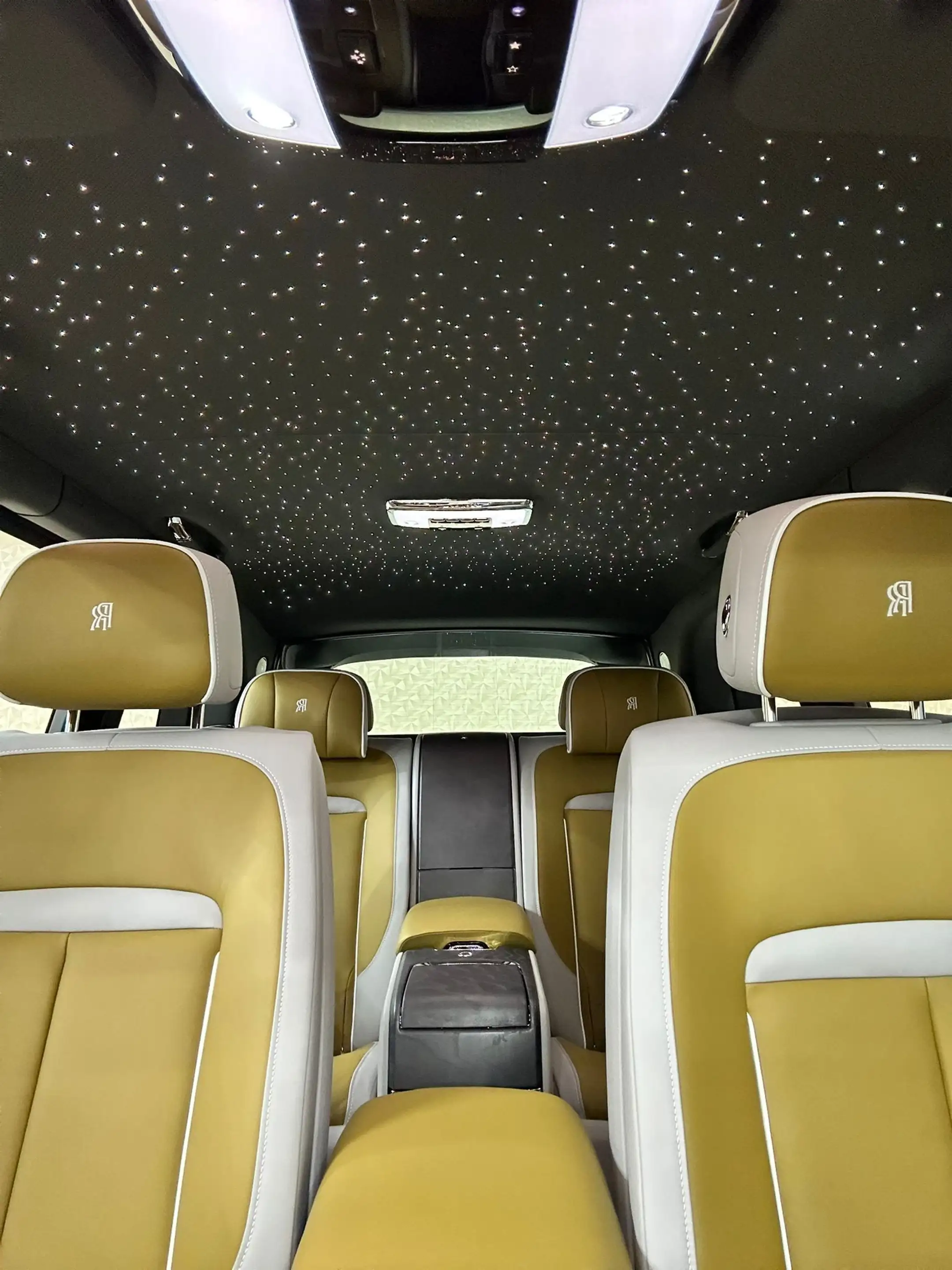 Rolls-Royce Cullinan — photo 11