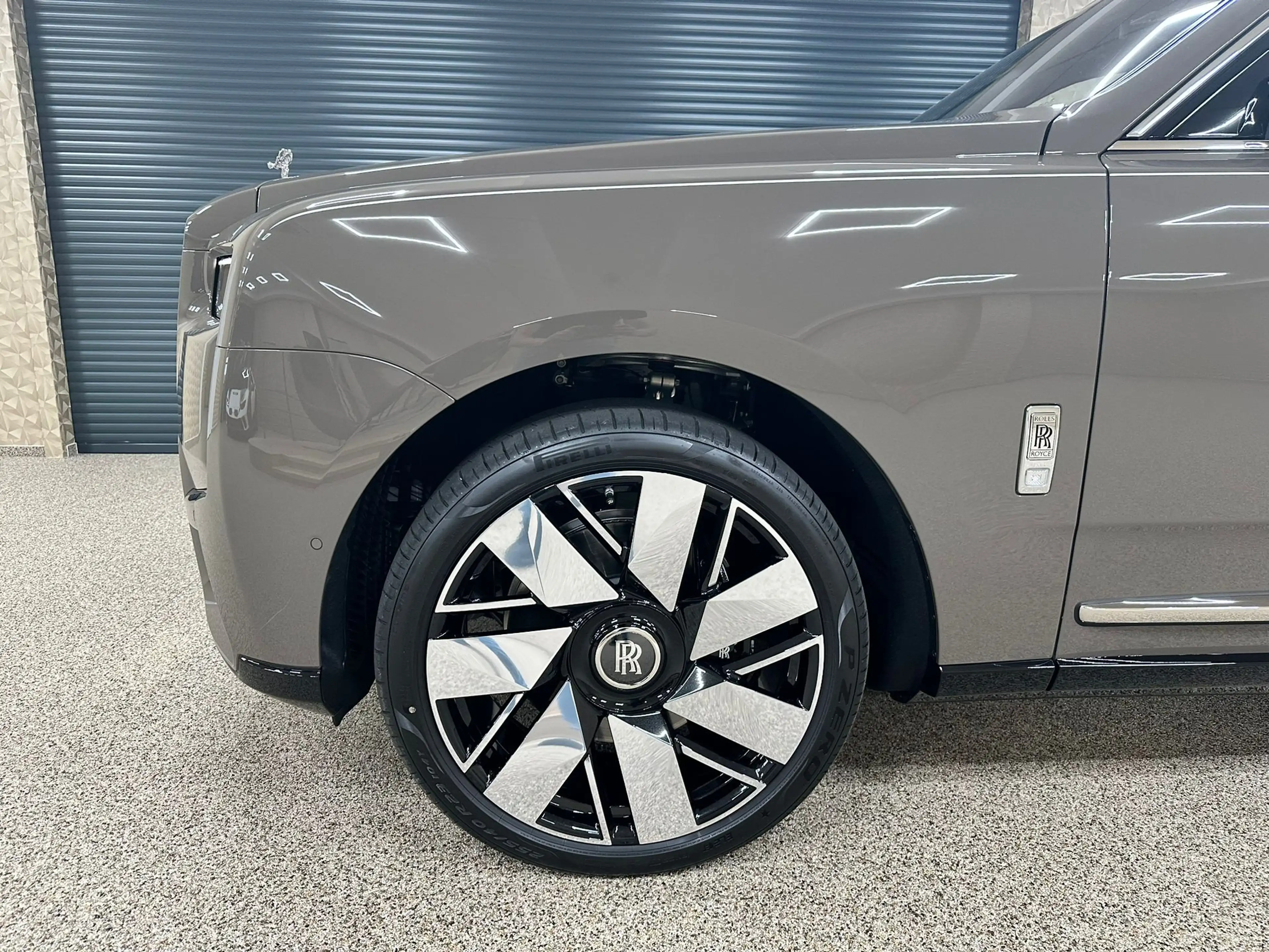 Rolls-Royce Cullinan — photo 4