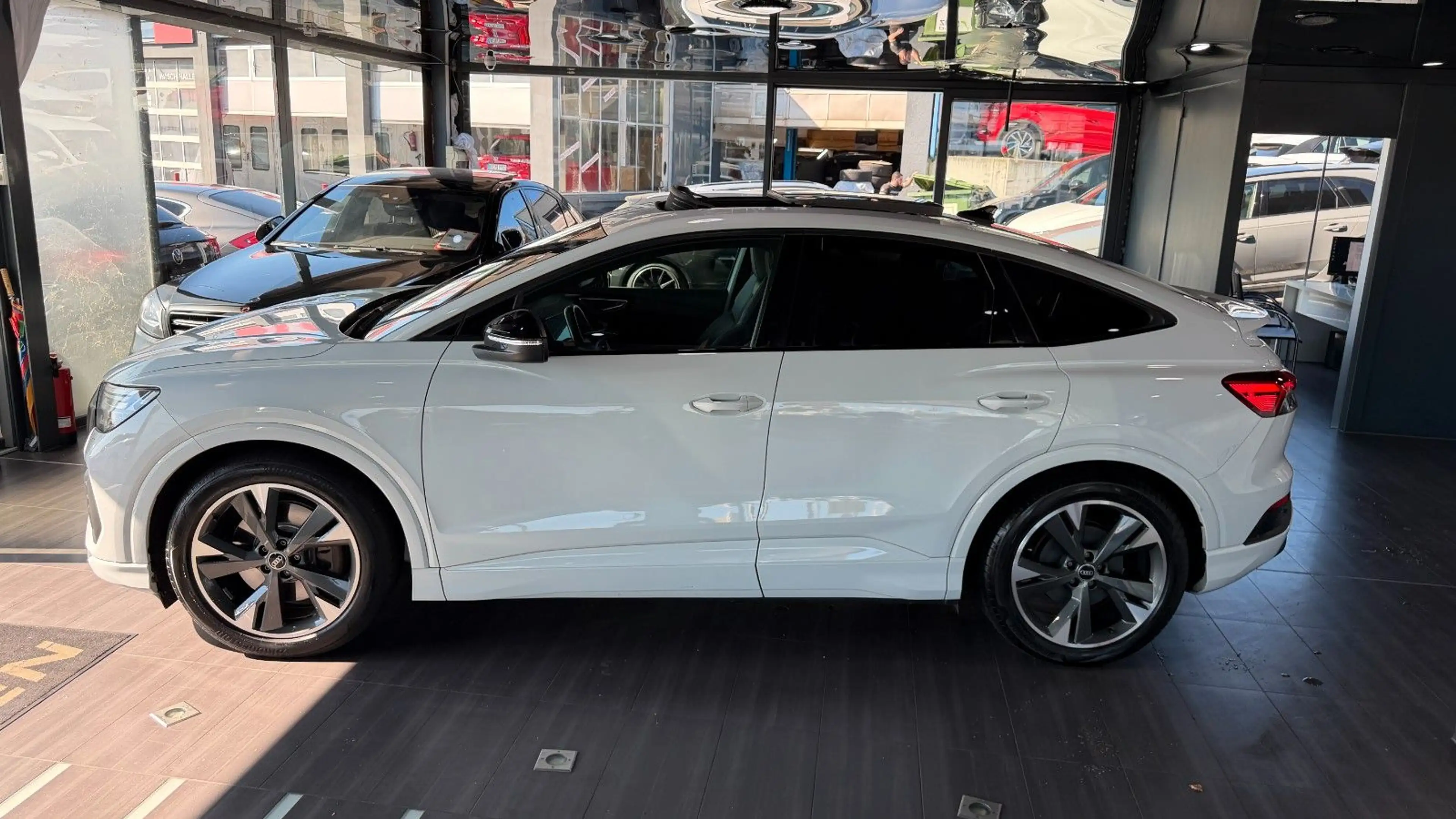 Audi Q4 e-tron e-tron Sportback 50 S-Line*Quattro*Pano*Kamer — photo 8