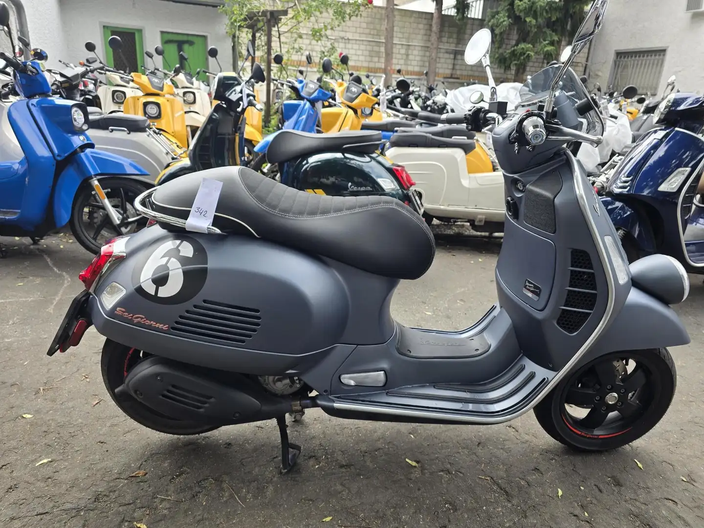 Vespa Sei Giorni GTV ABS TÜV NEU Grigio - 2