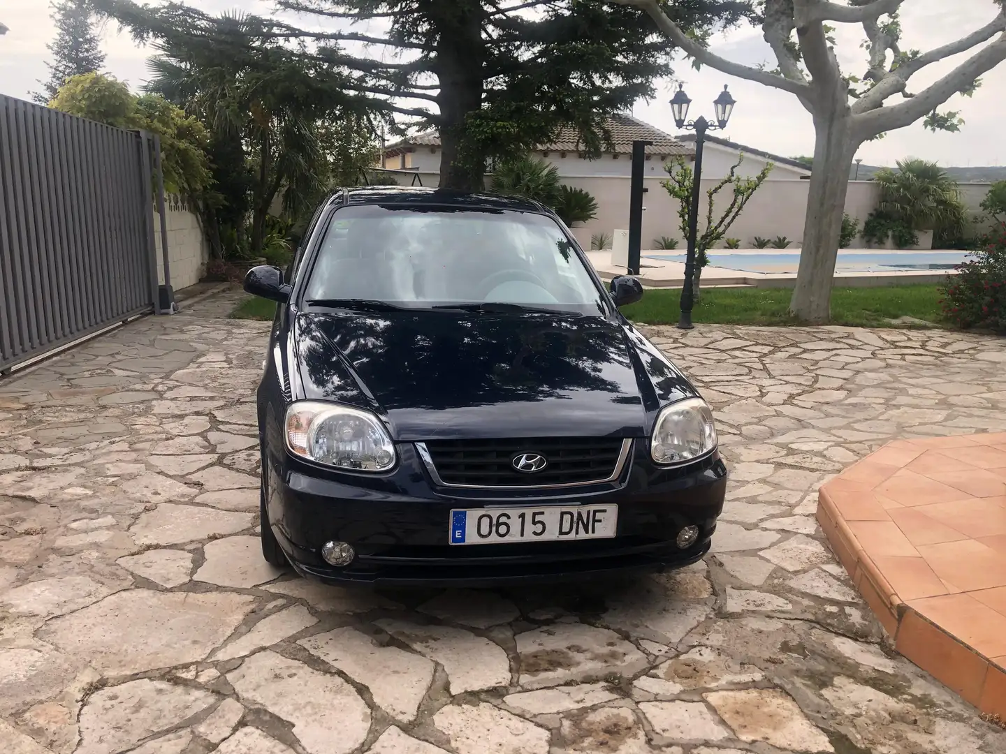 Hyundai ACCENT 1.3i GLS Azul - 1