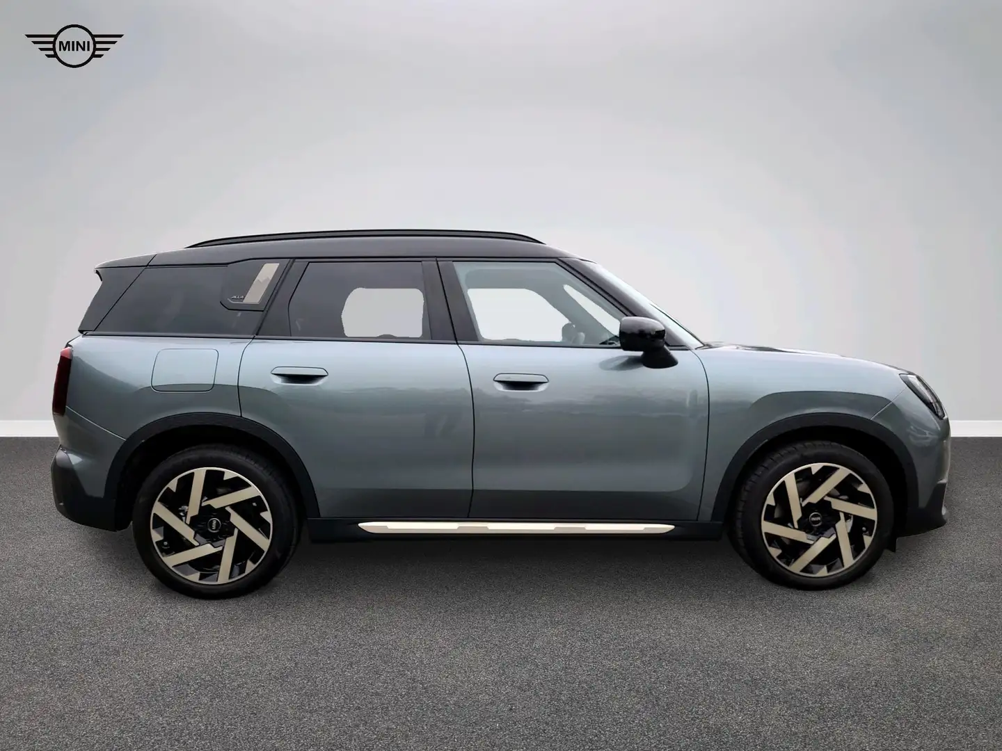 MINI Countryman S All4 Favoured Trim Grün - 2