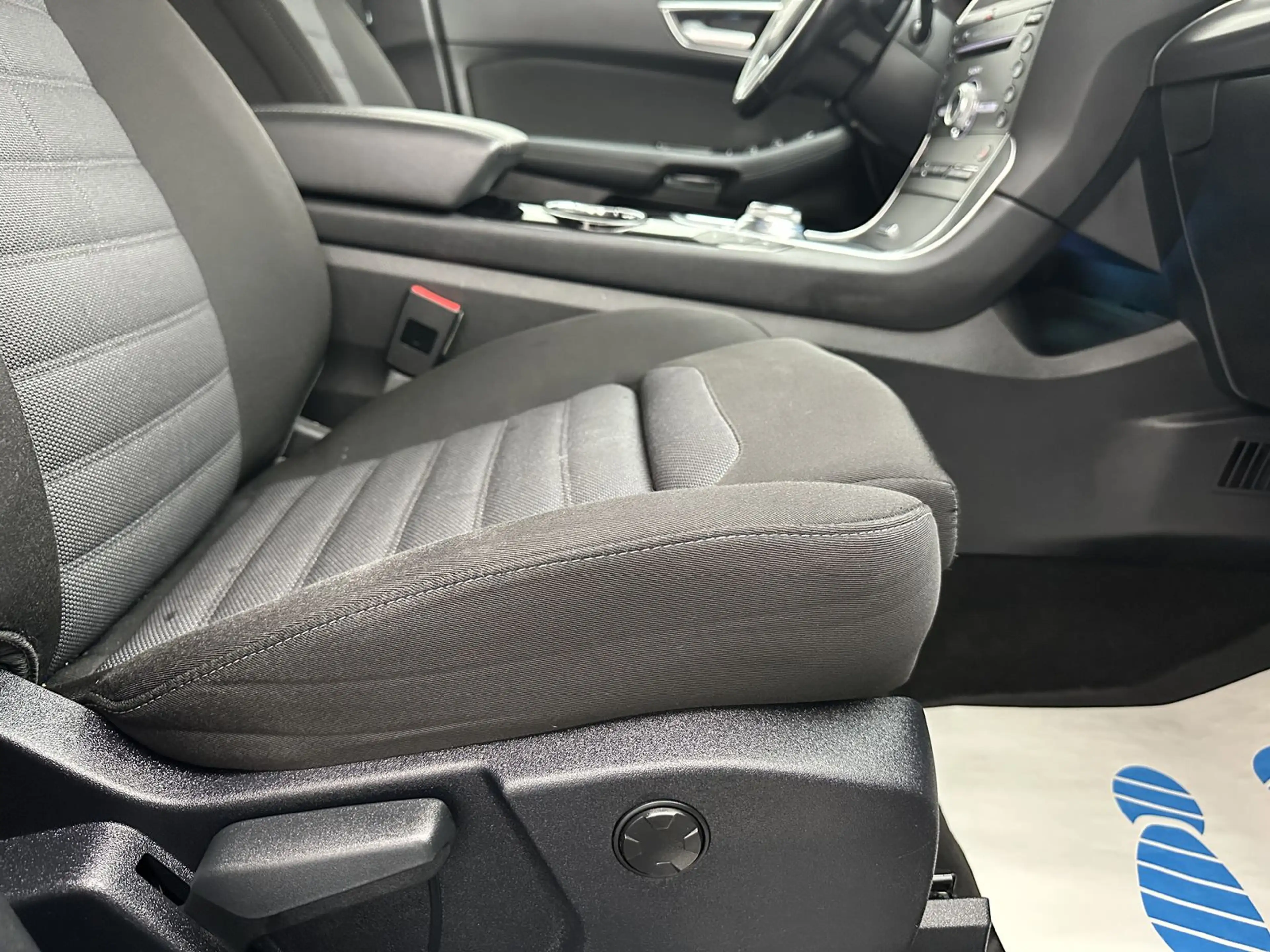 Ford Galaxy Titanium " 1 HAND-NAVI-CAM-SITZH-TEMPO" — photo 8