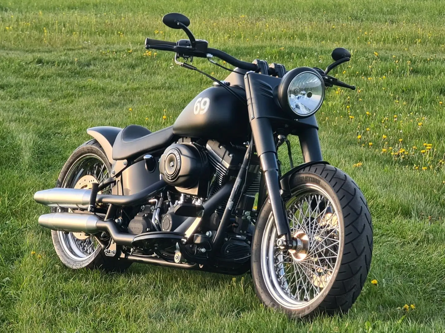 Harley-Davidson Fat Boy Special - Umbau - schwarz-tief-breit-dt. Negru - 1